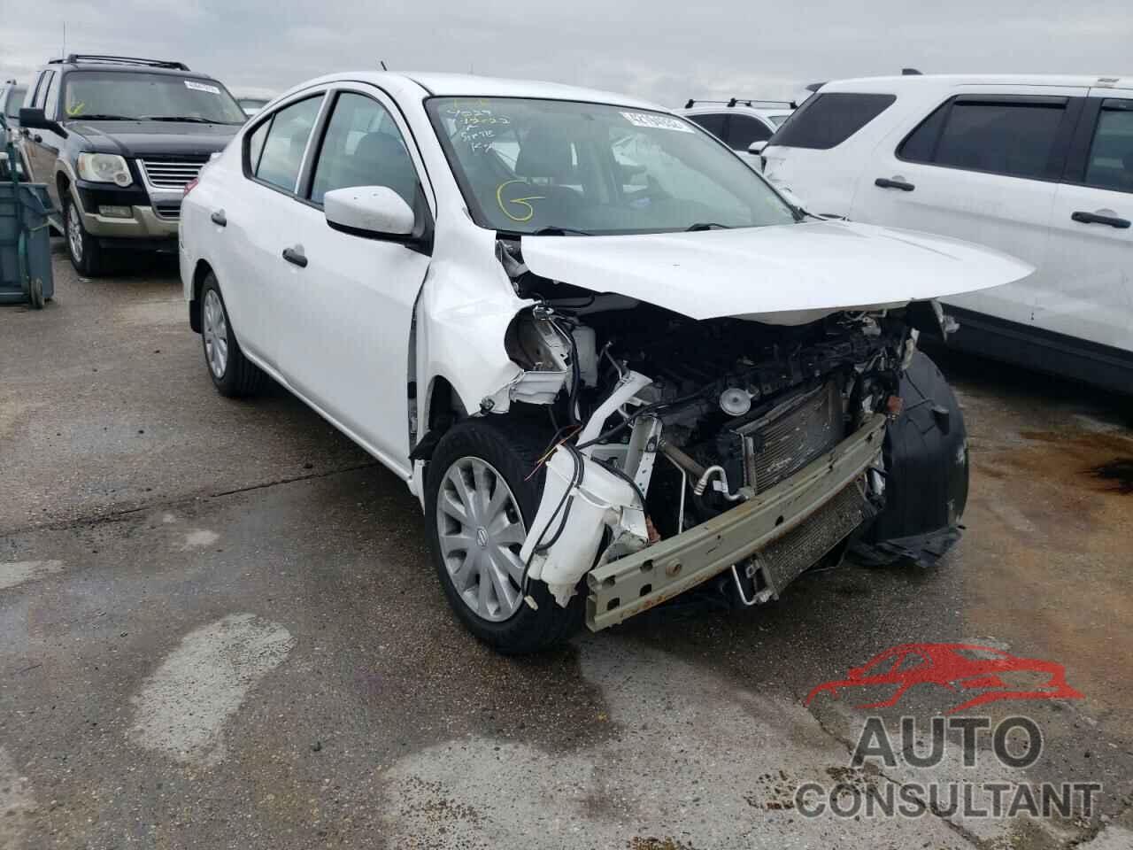 NISSAN VERSA 2017 - 3N1CN7AP0HL834029
