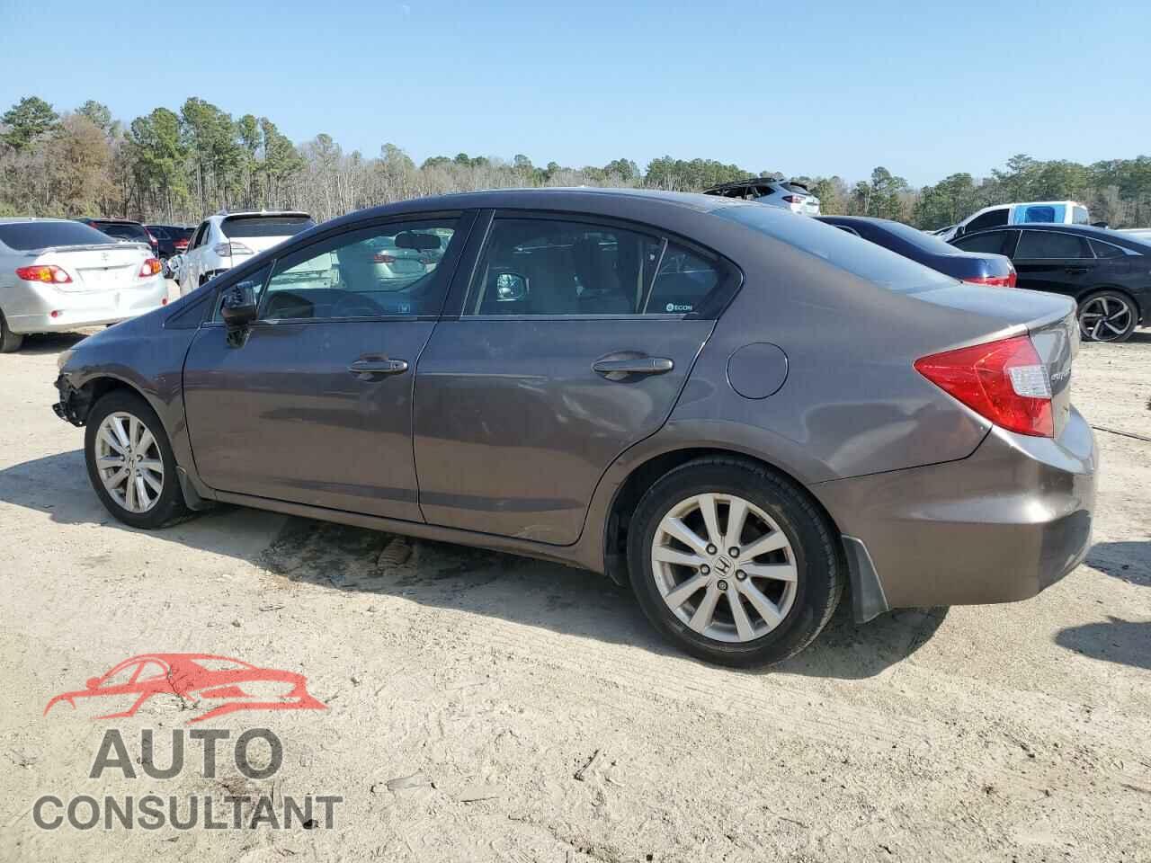 HONDA CIVIC 2012 - 2HGFB2F82CH551643