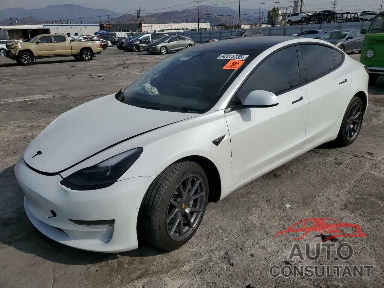 TESLA MODEL 3 2022 - 5YJ3E1EA0NF252149