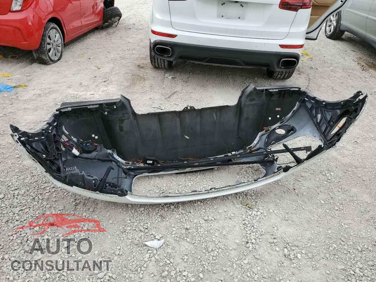 PORSCHE CAYENNE 2017 - WP1AA2A2XHKA84274