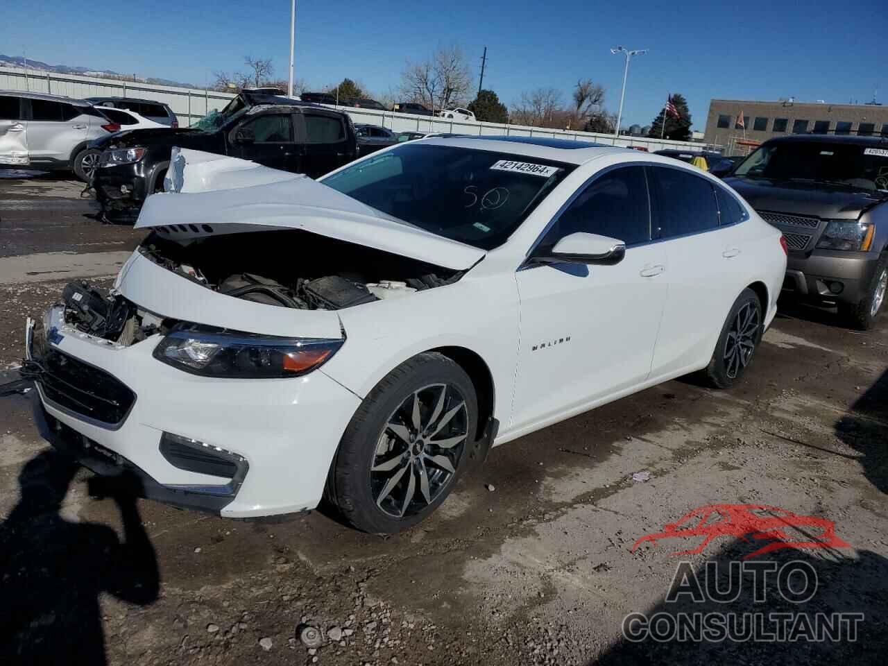 CHEVROLET MALIBU 2017 - 1G1ZE5ST3HF162459