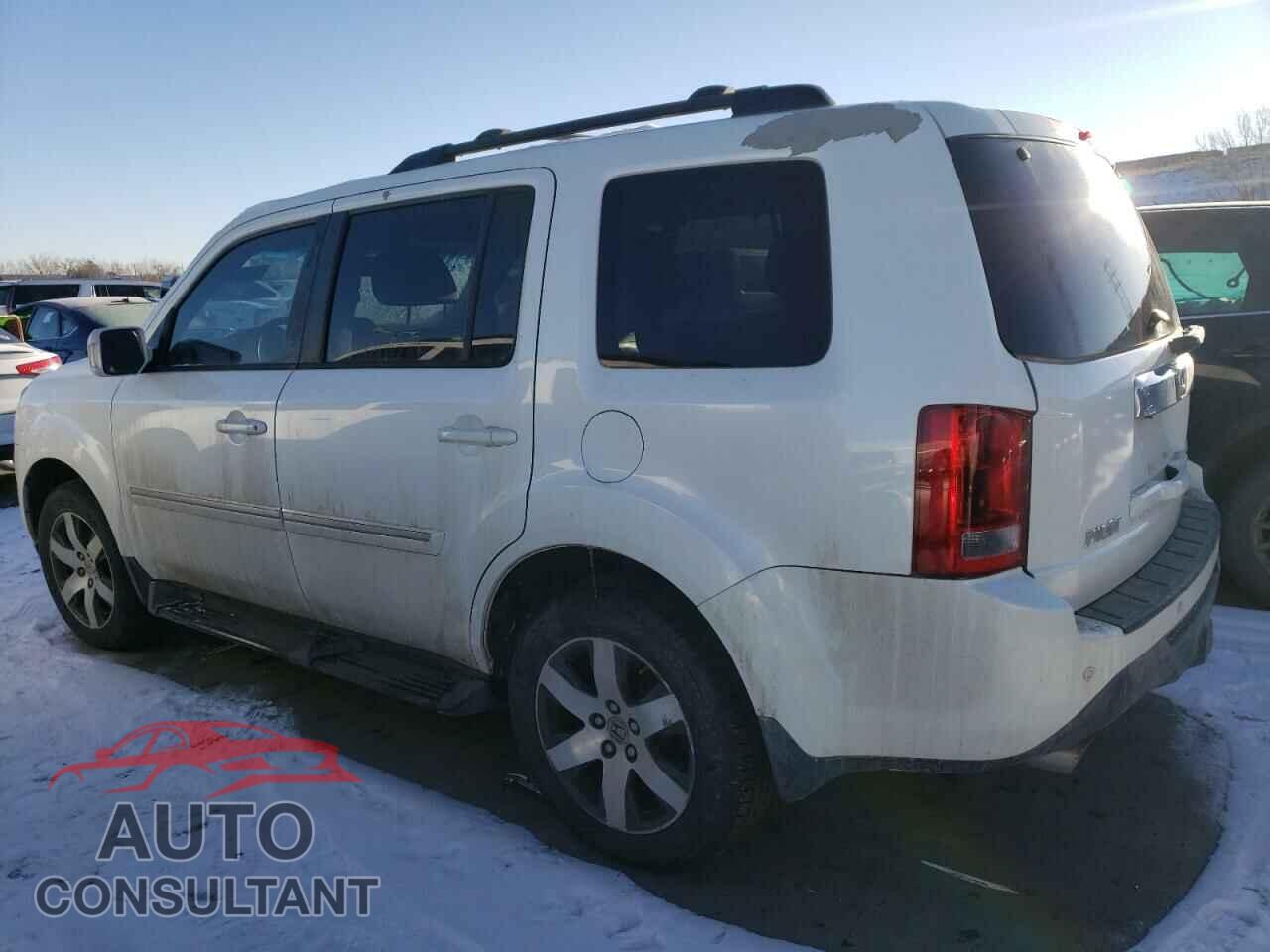 HONDA PILOT 2013 - 5FNYF4H92DB001427