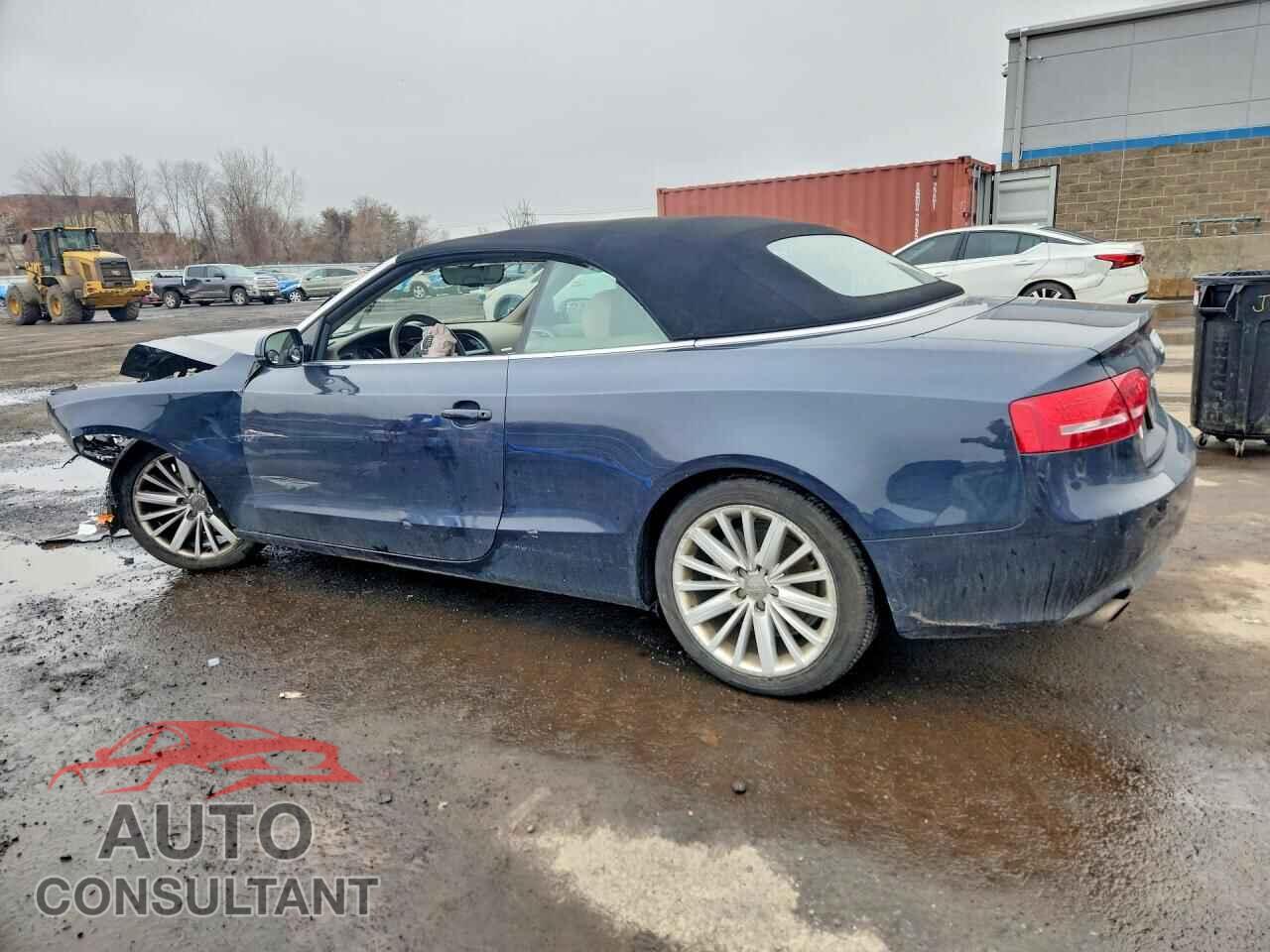 AUDI A5 2012 - WAULFAFH8CN004459