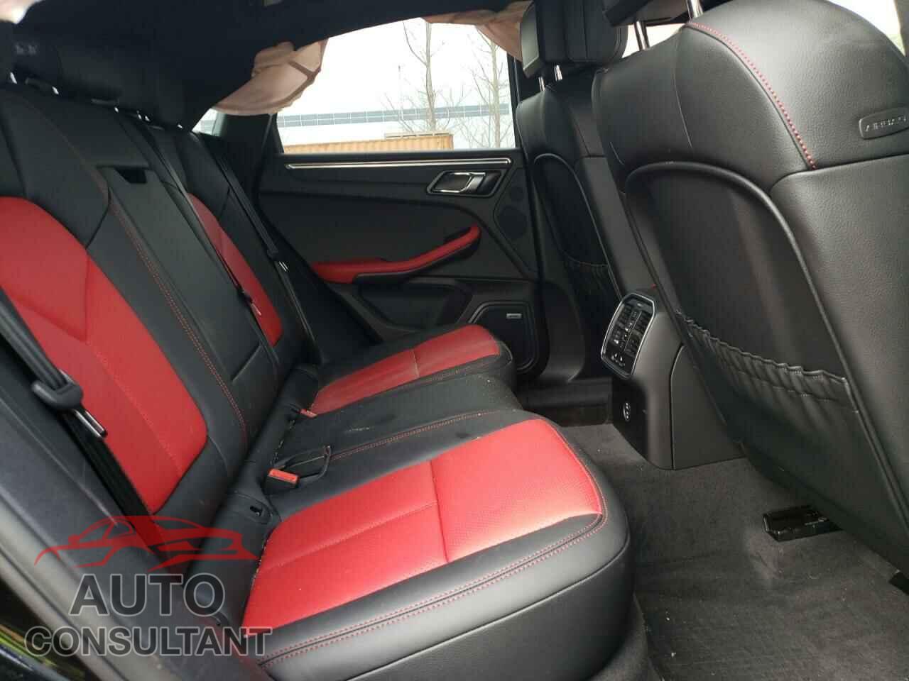 PORSCHE MACAN 2021 - WP1AA2A50MLB11903