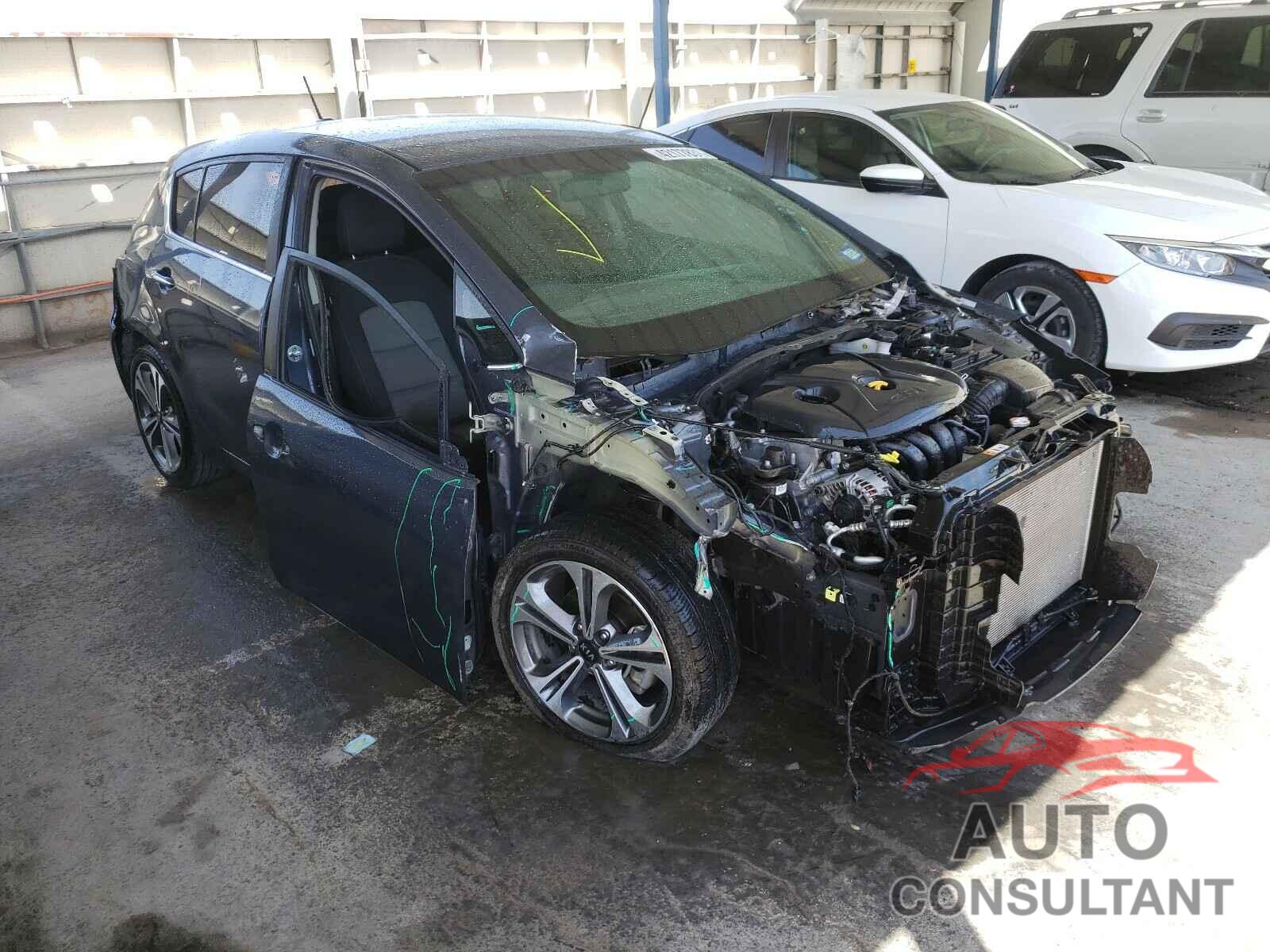 KIA FORTE 2016 - KNAFX5A81G5585866