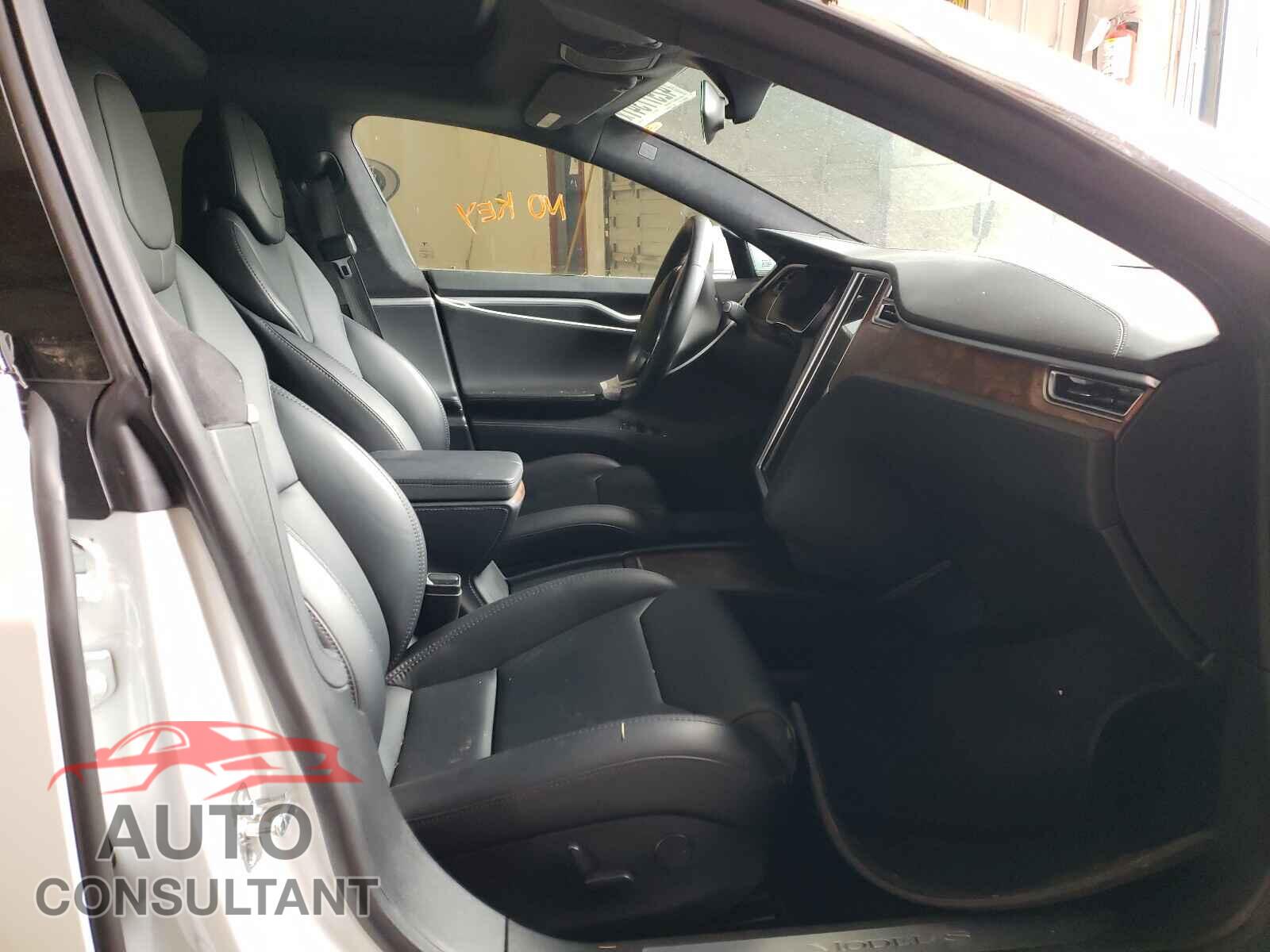 TESLA MODEL S 2018 - 5YJSA1E27JF247959