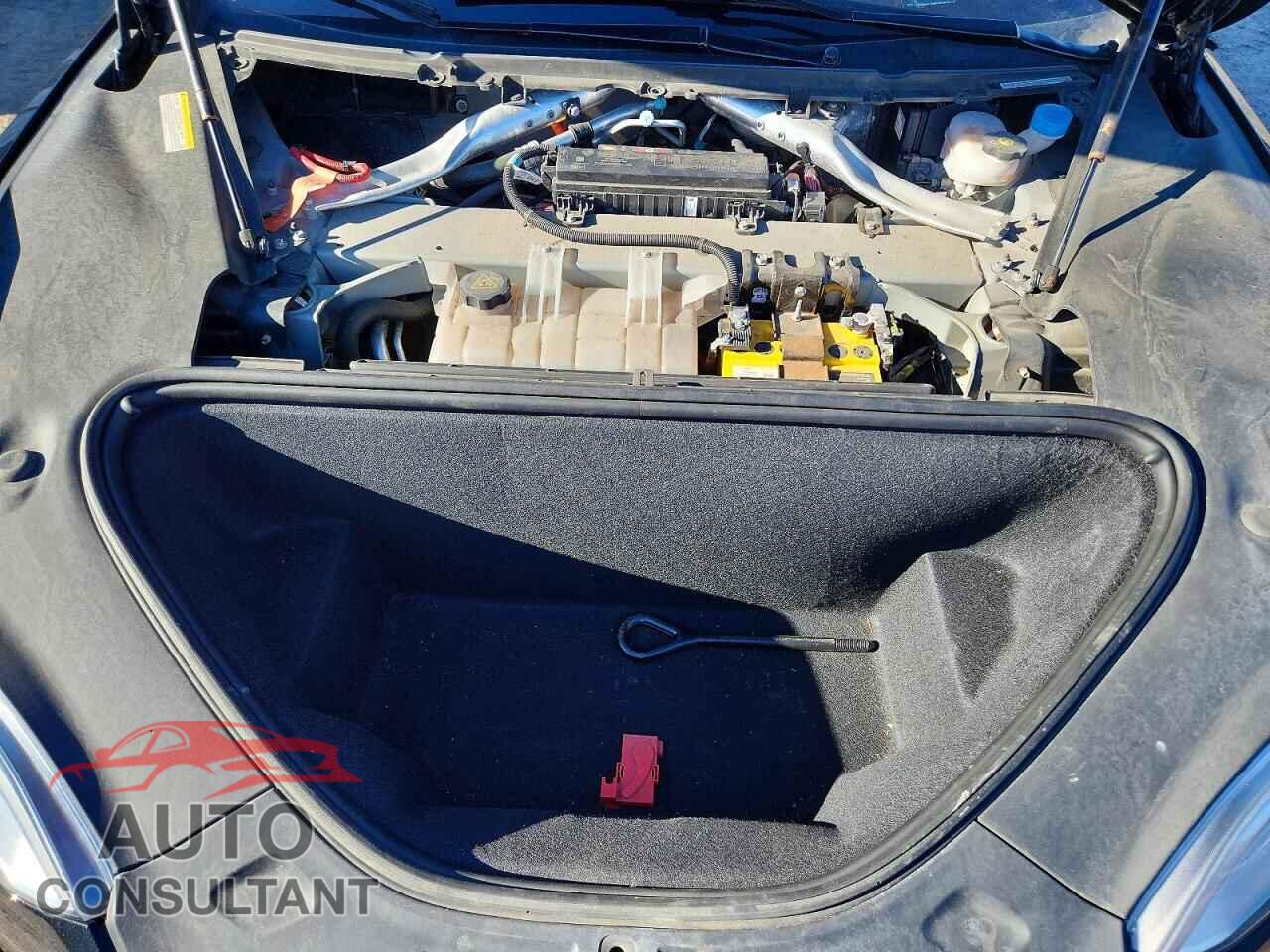 TESLA MODEL S 2017 - 5YJSA1E17HF177834