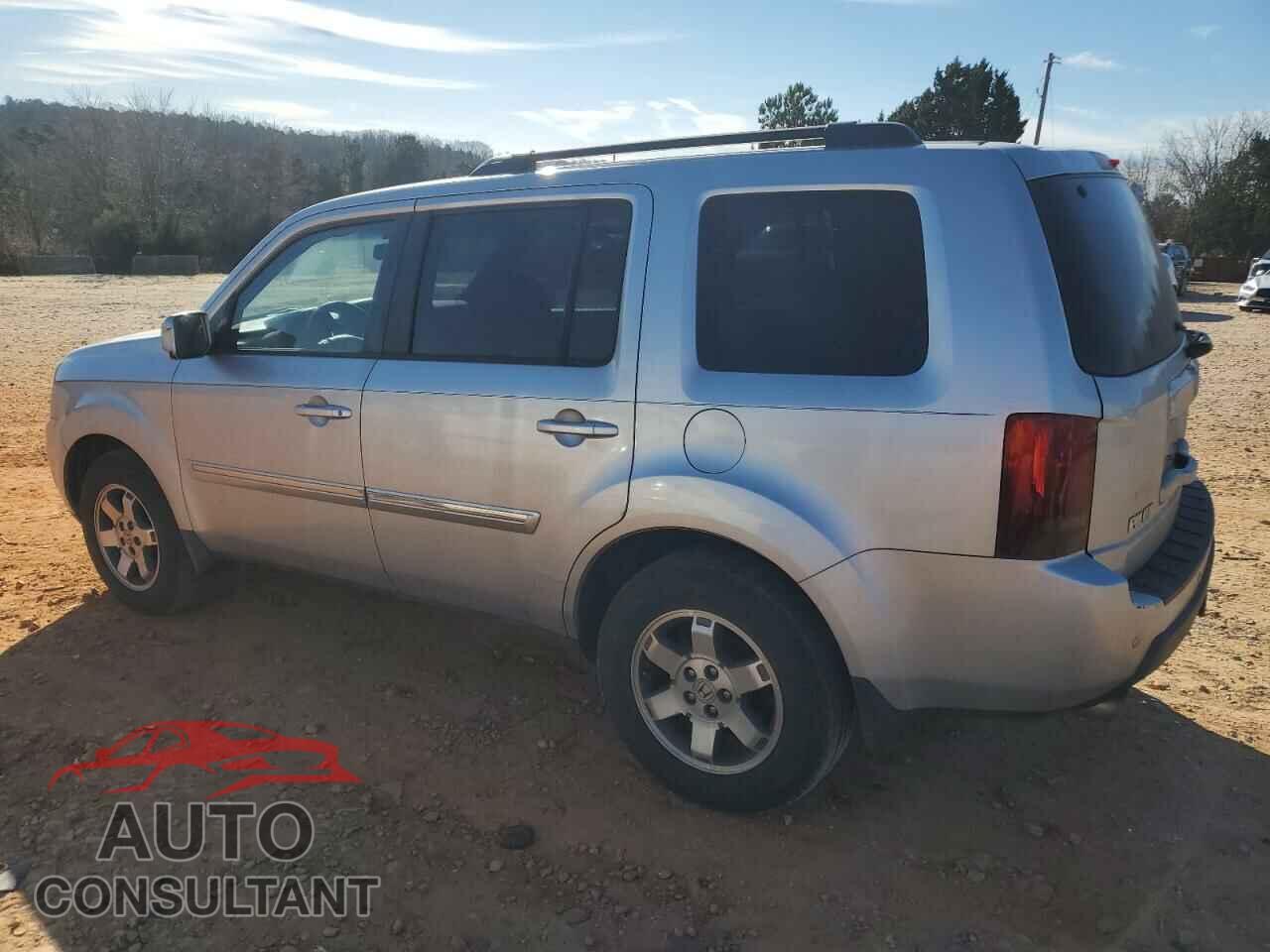 HONDA PILOT 2011 - 5FNYF3H93BB018003