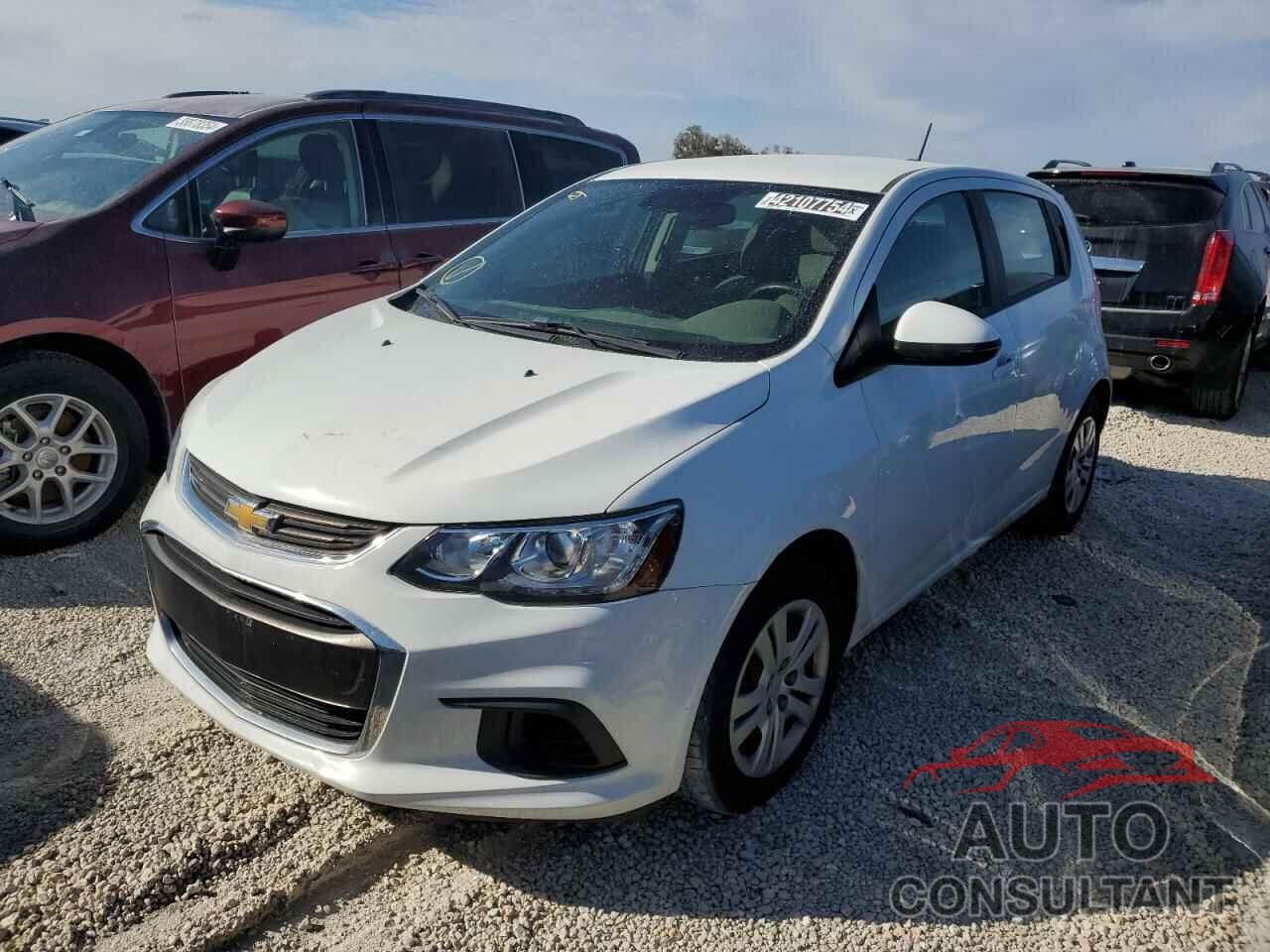 CHEVROLET SONIC 2020 - 1G1JG6SB5L4121436