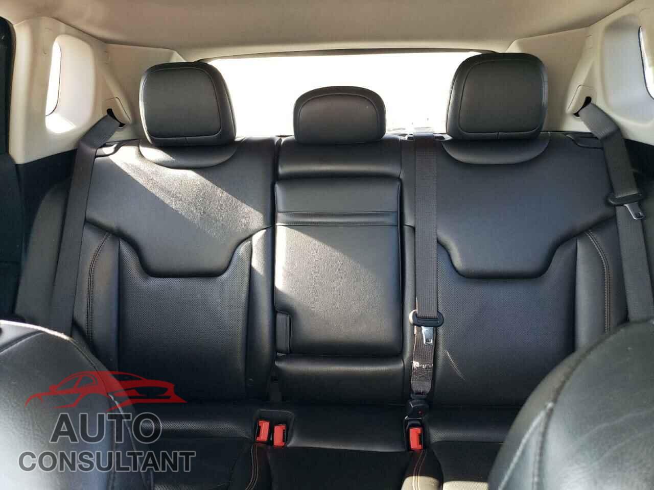 JEEP COMPASS 2018 - 3C4NJDCBXJT423180