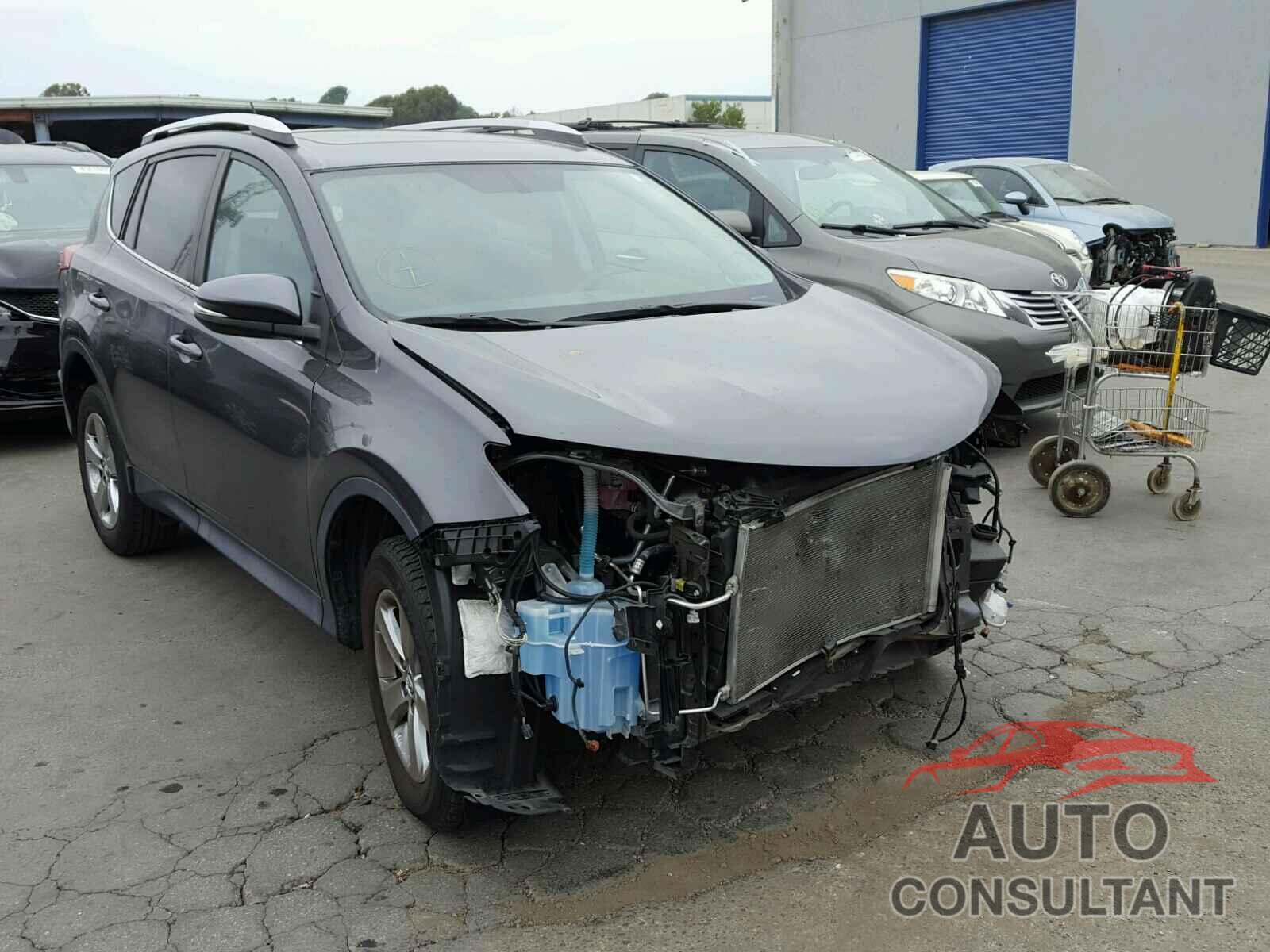 TOYOTA RAV4 XLE 2015 - 2T3WFREV6FW144528