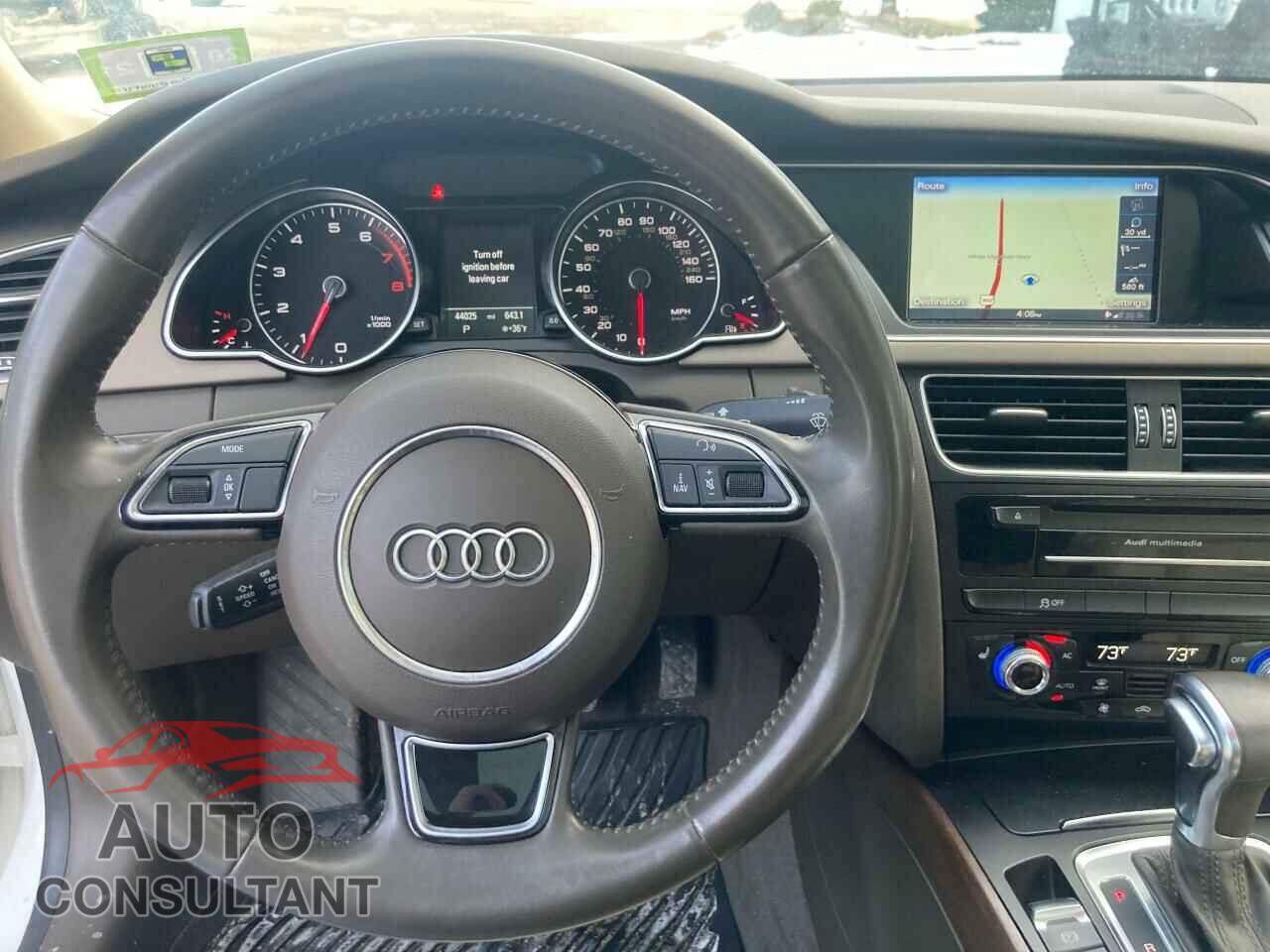 AUDI A5 2014 - WAULFAFR8EA040767