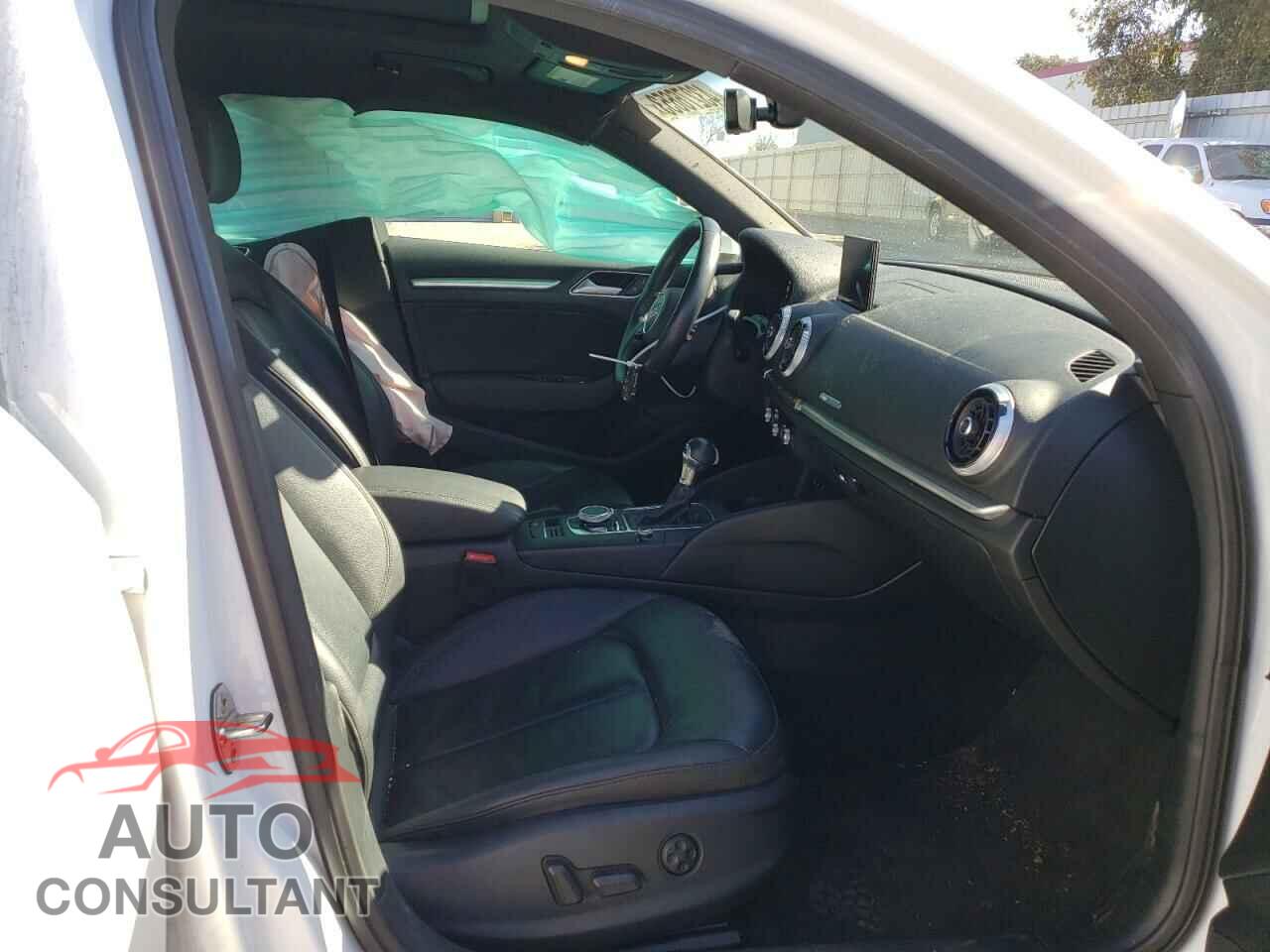 AUDI A3 2017 - WAUGUGFFXH1036806