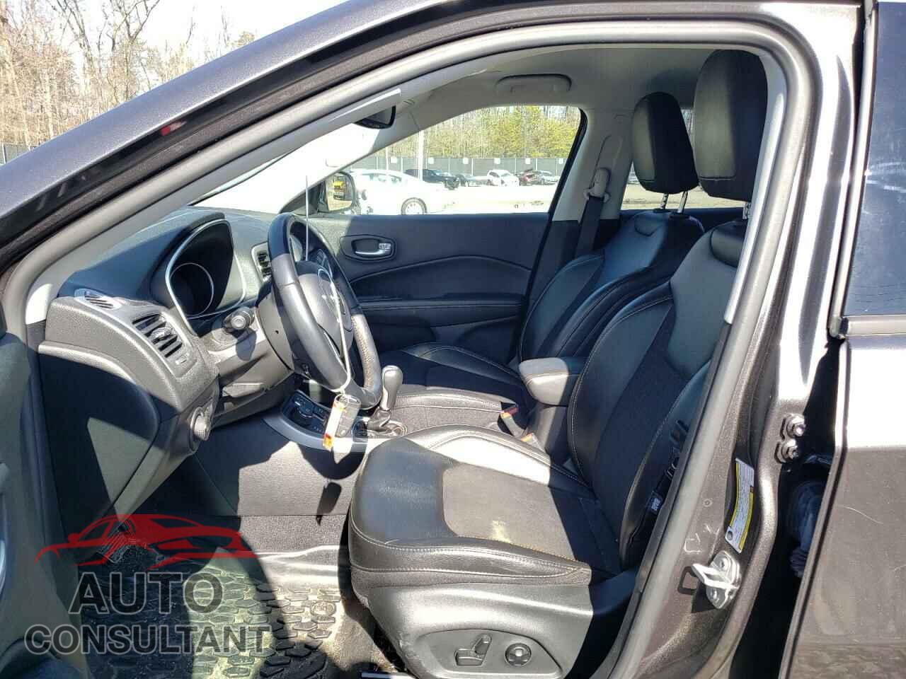 JEEP COMPASS 2020 - 3C4NJDBB1LT133141