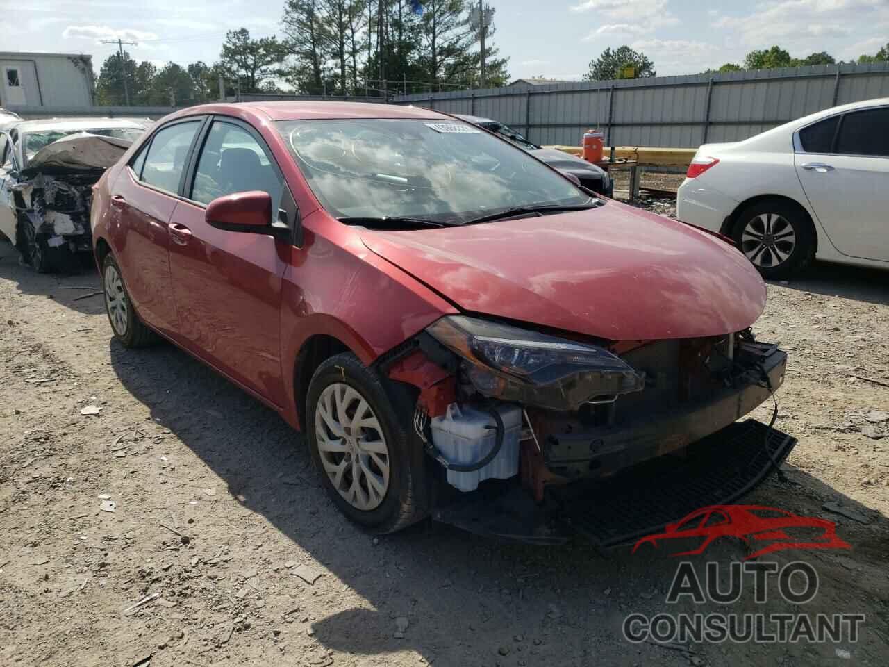 TOYOTA COROLLA 2018 - 5YFBURHEXJP805593