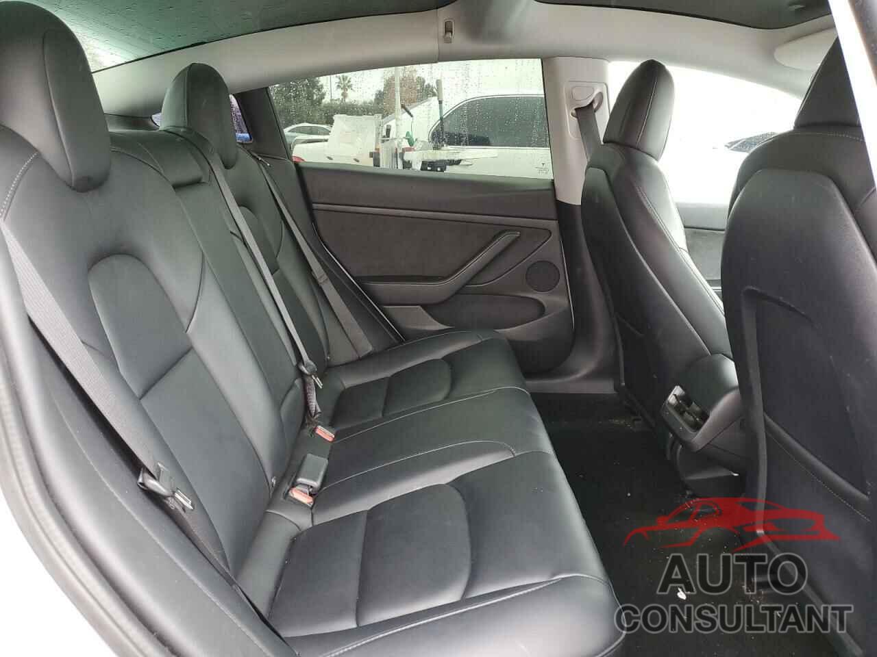 TESLA MODEL 3 2022 - 5YJ3E1EA4NF122116