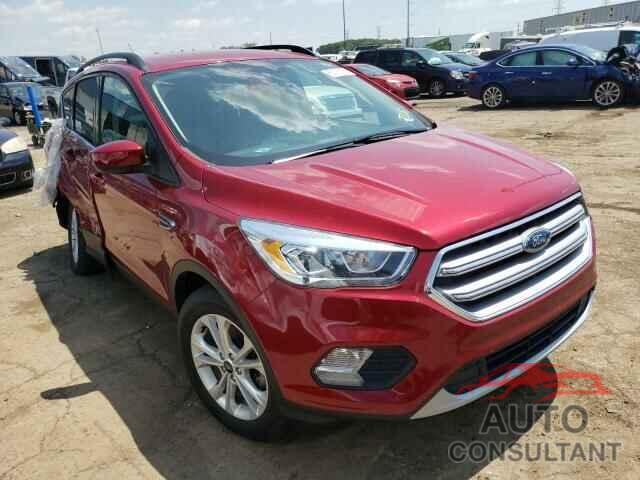 FORD ESCAPE 2017 - 1FMCU0GD7HUE14564