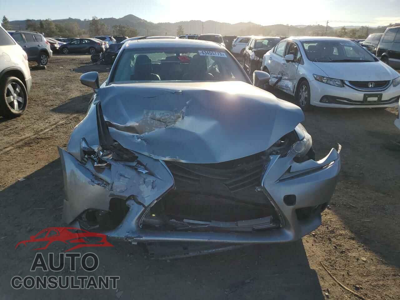 LEXUS IS 2015 - JTHBF1D21F5072103