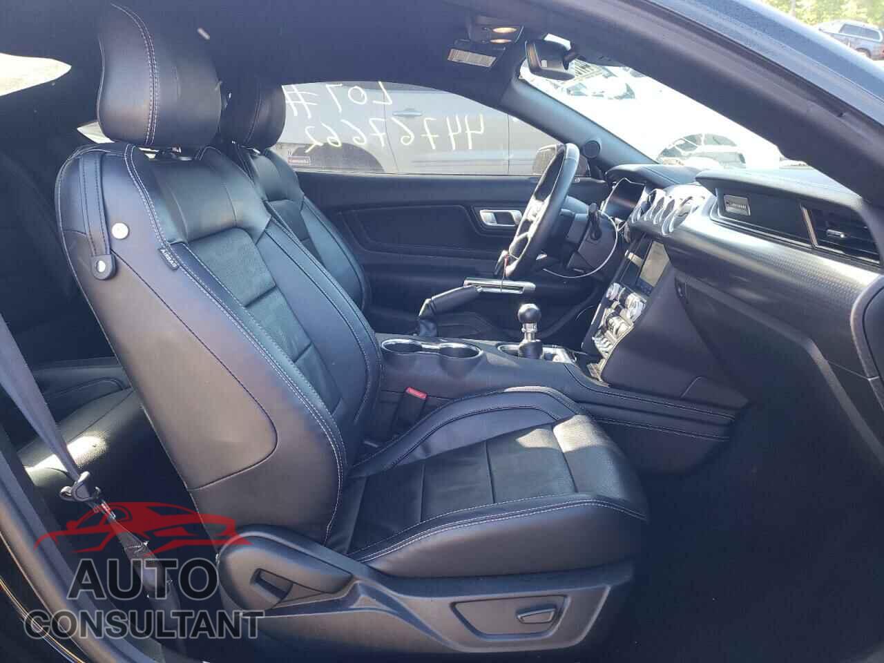 FORD MUSTANG 2021 - 1FA6P8CF3M5127196