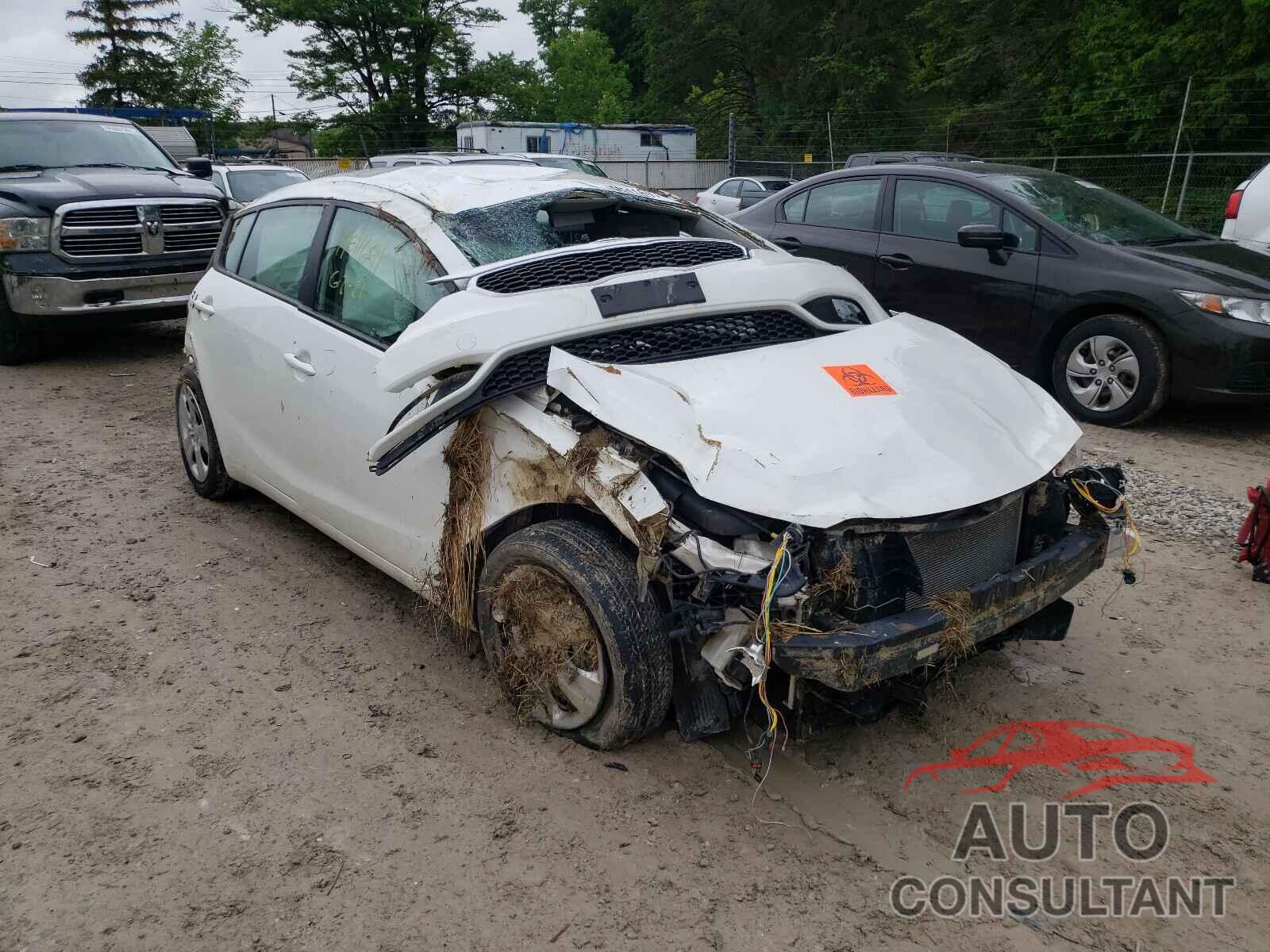 KIA FORTE 2016 - KNAFK5A86G5620982