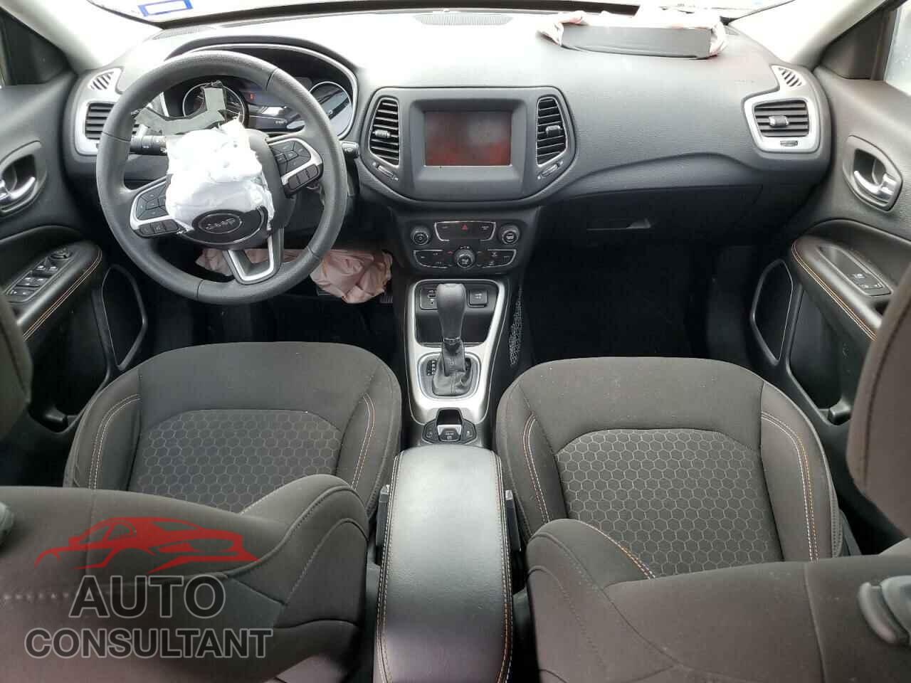 JEEP COMPASS 2020 - 3C4NJCAB1LT253002