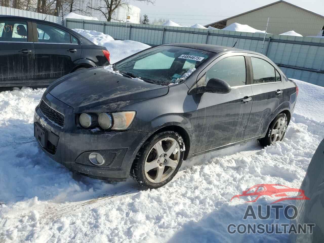 CHEVROLET SONIC 2013 - 1G1JE5SH6D4114209