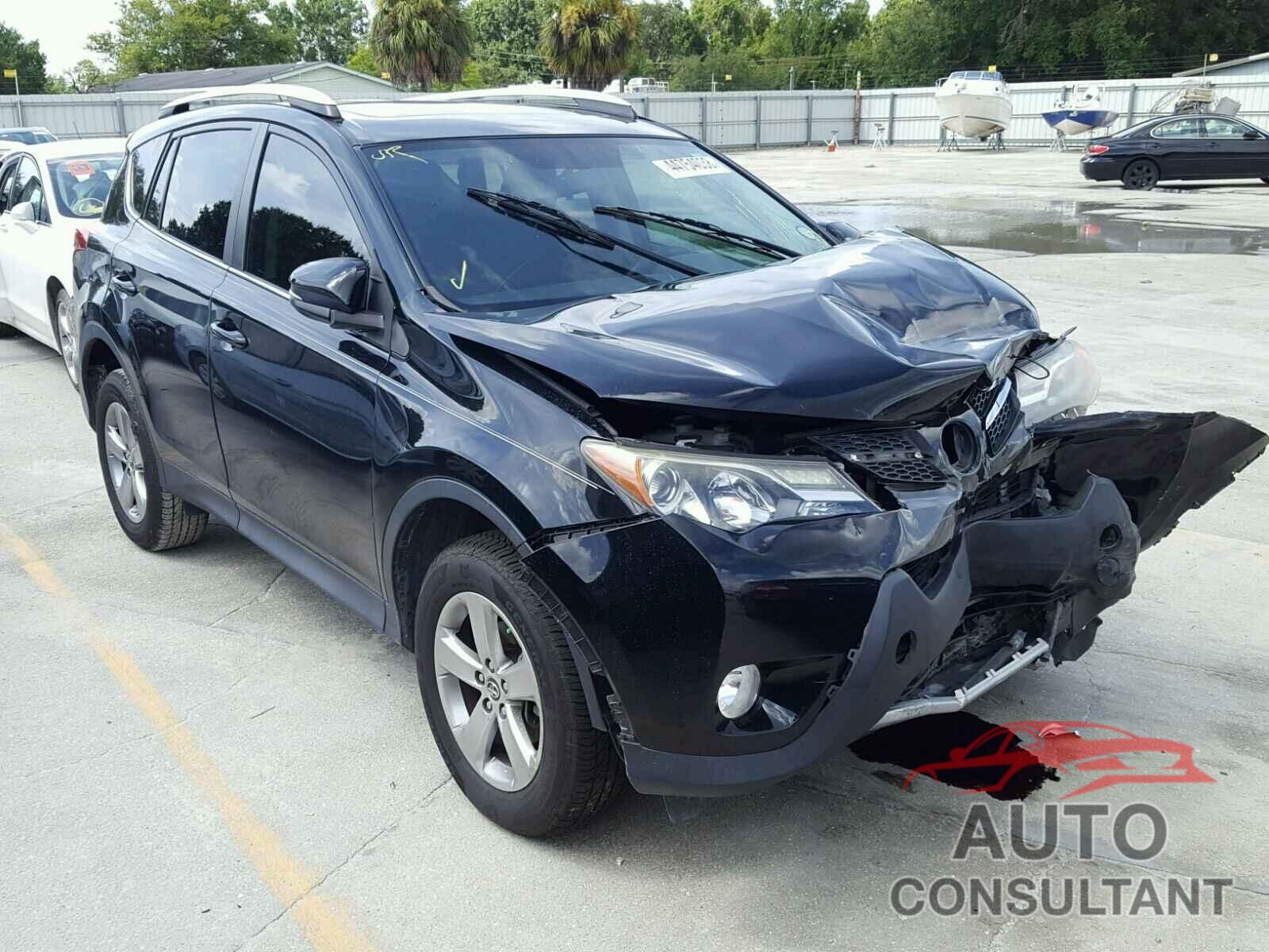TOYOTA RAV4 XLE 2015 - 2T3WFREV9FW166801