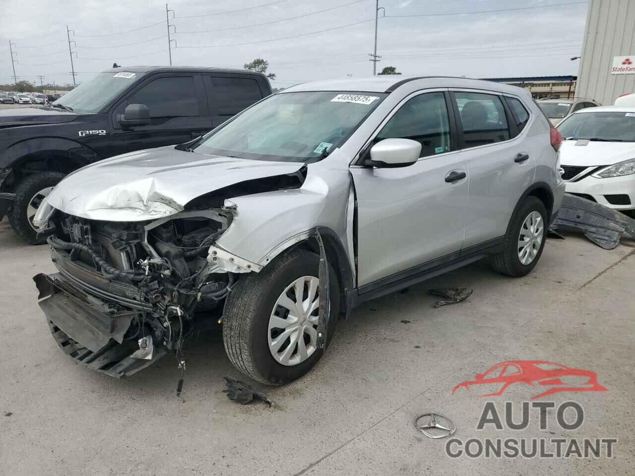 NISSAN ROGUE 2018 - 5N1AT2MT1JC771607
