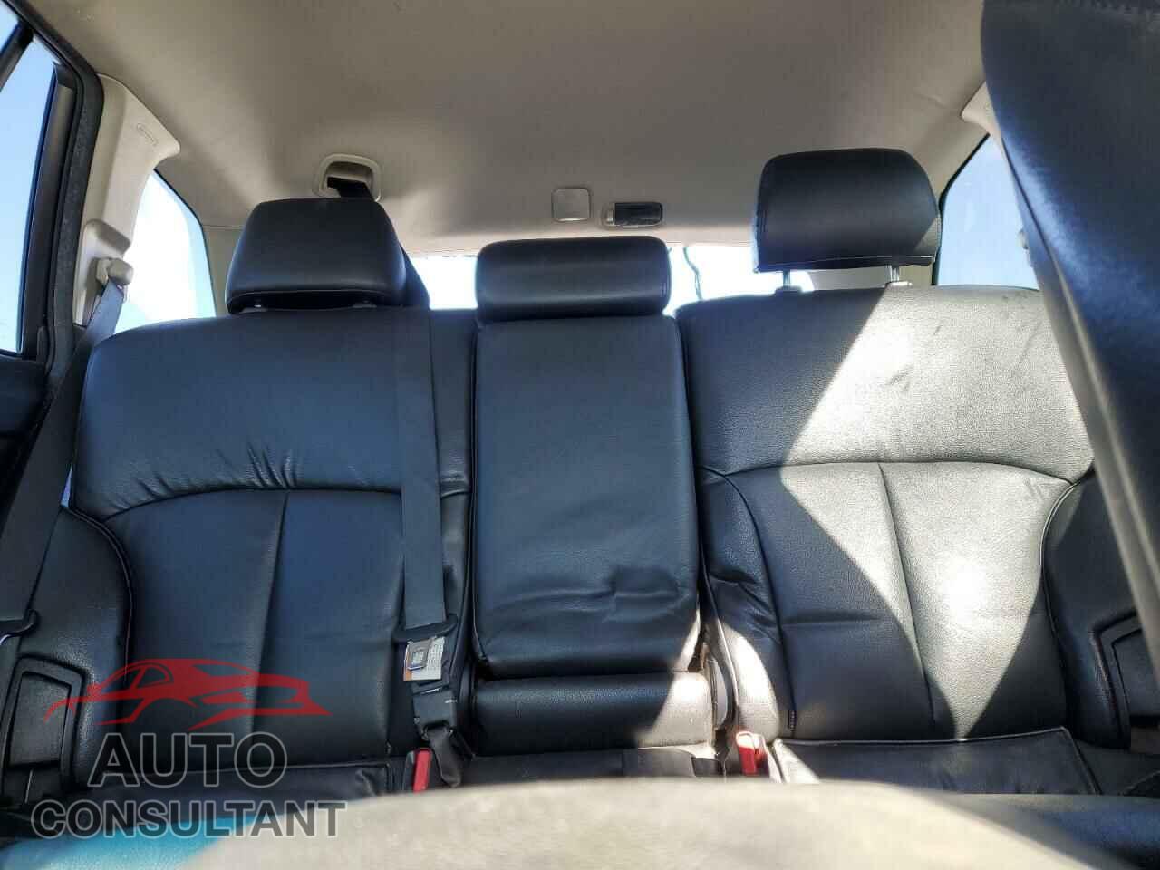 SUBARU OUTBACK 2011 - 4S4BRBGC2B3327782