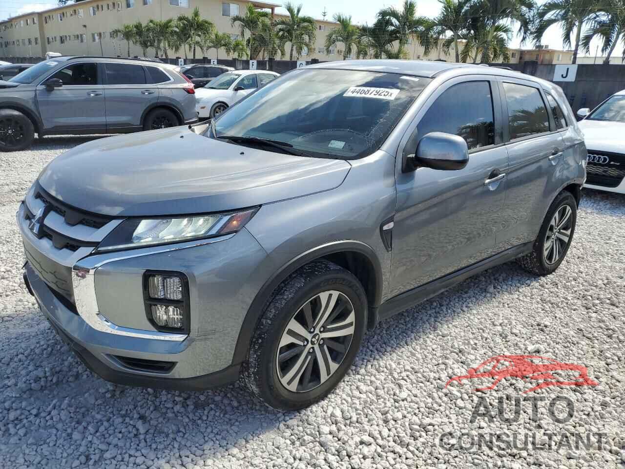 MITSUBISHI OUTLANDER 2022 - JA4APUAU5NU012695