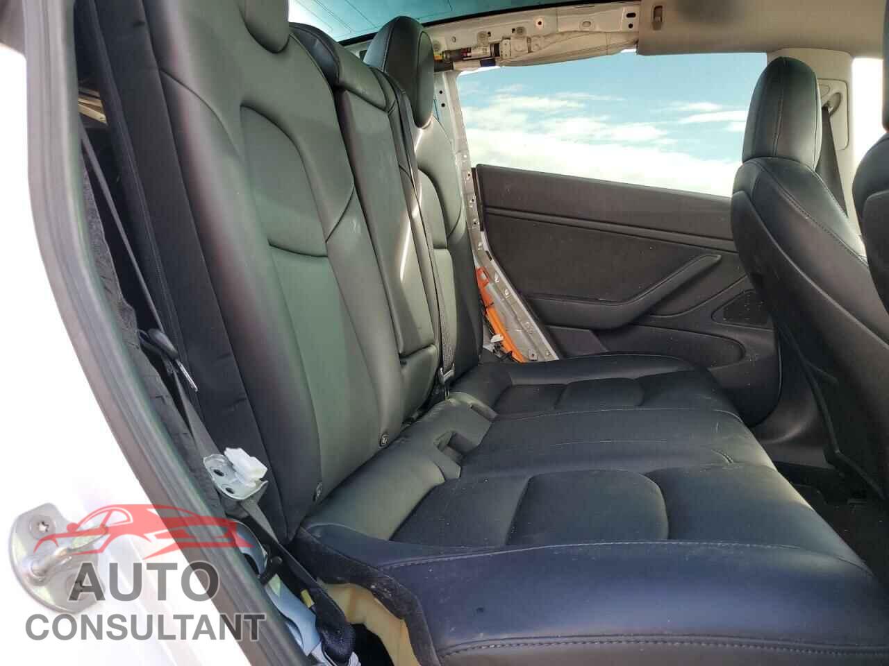 TESLA MODEL 3 2020 - 5YJ3E1EB4LF638711