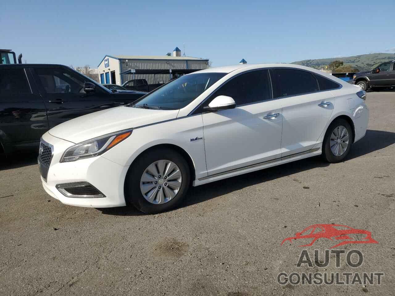 HYUNDAI SONATA 2016 - KMHE24L13GA011571