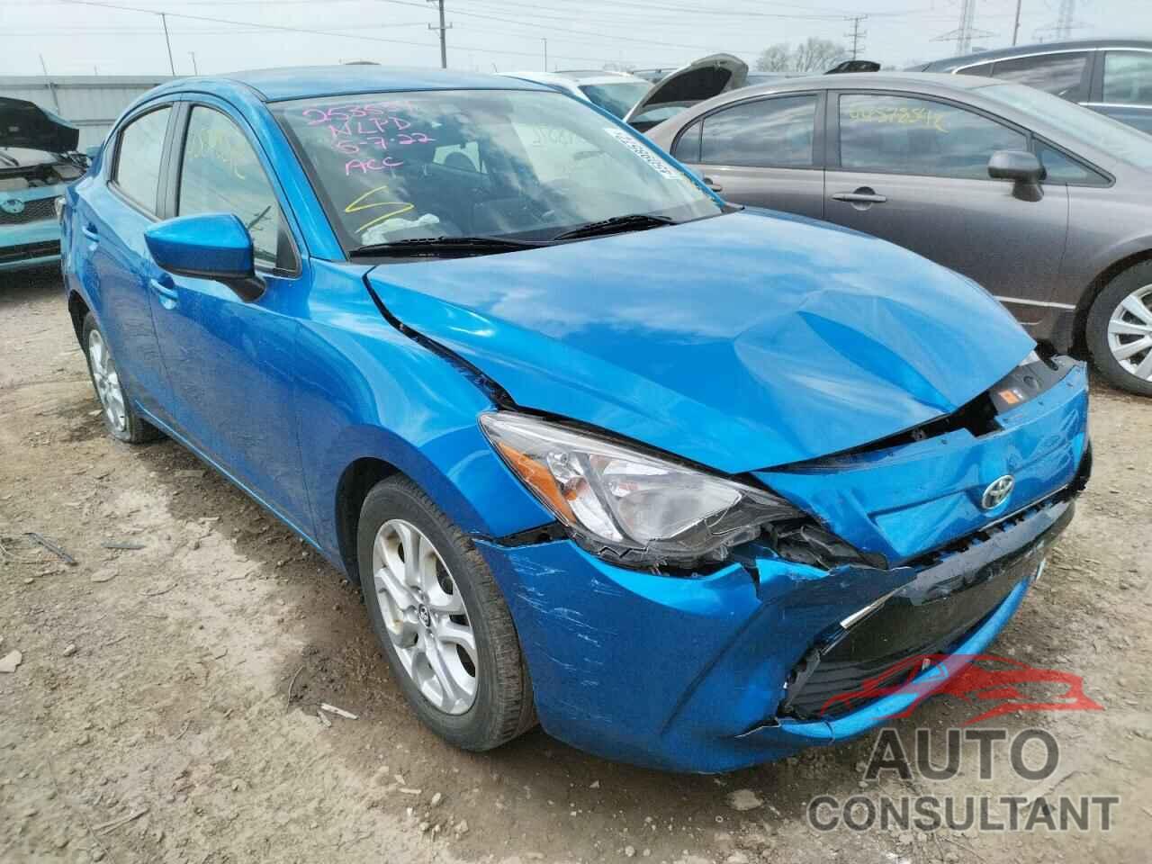 TOYOTA YARIS 2017 - 3MYDLBYV8HY170677