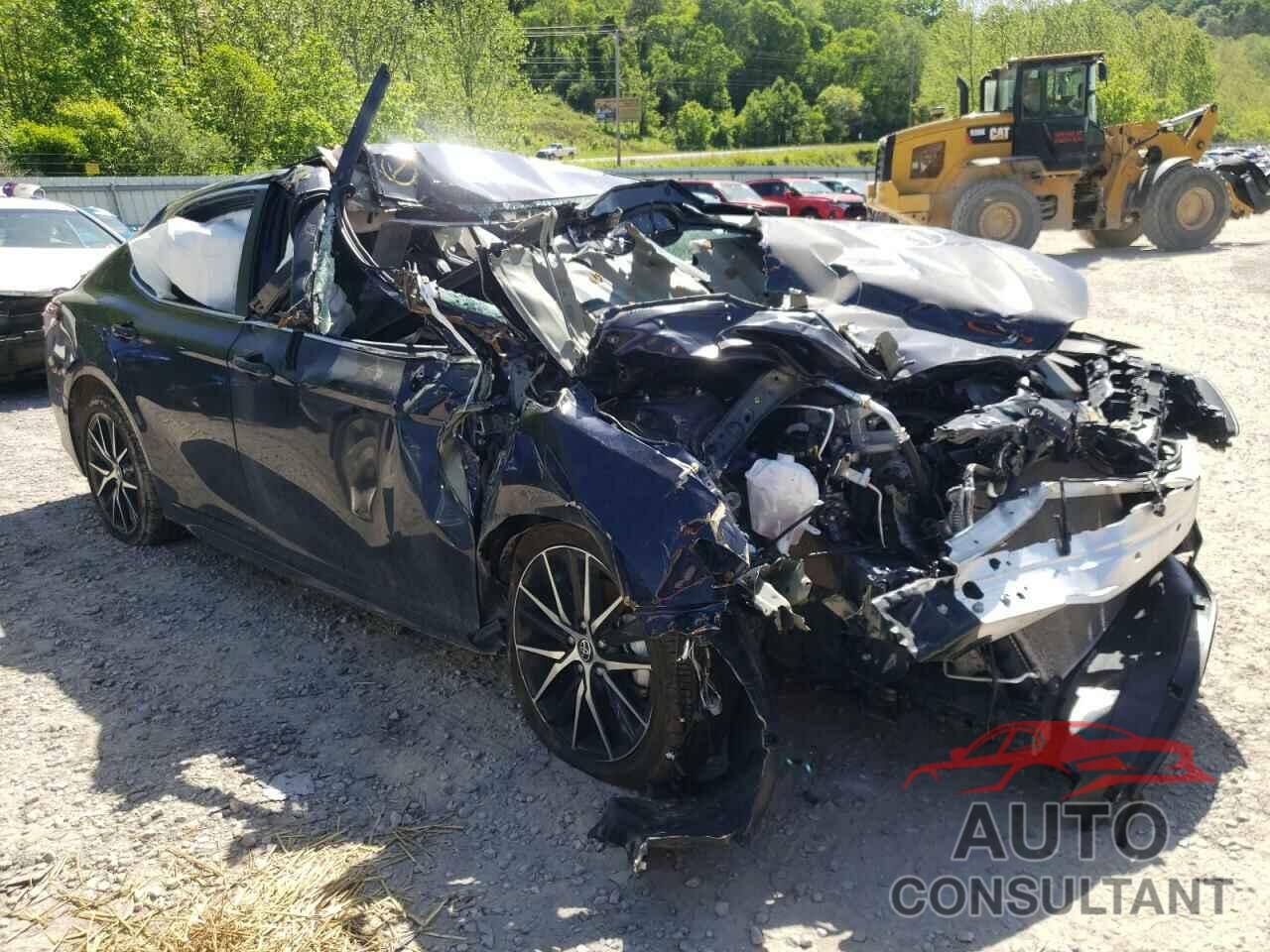 TOYOTA CAMRY 2022 - 4T1G11AK6NU637133