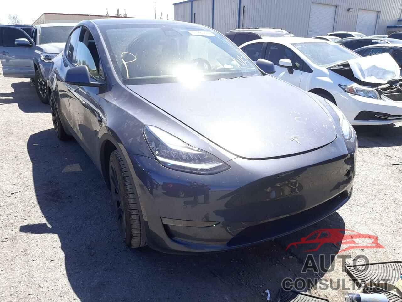TESLA MODEL Y 2020 - 5YJYGDEE8LF059278
