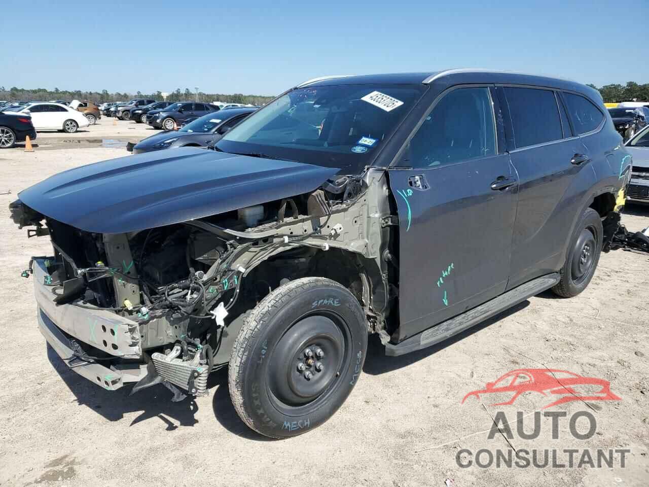 TOYOTA HIGHLANDER 2022 - 5TDGZRAH8NS557577