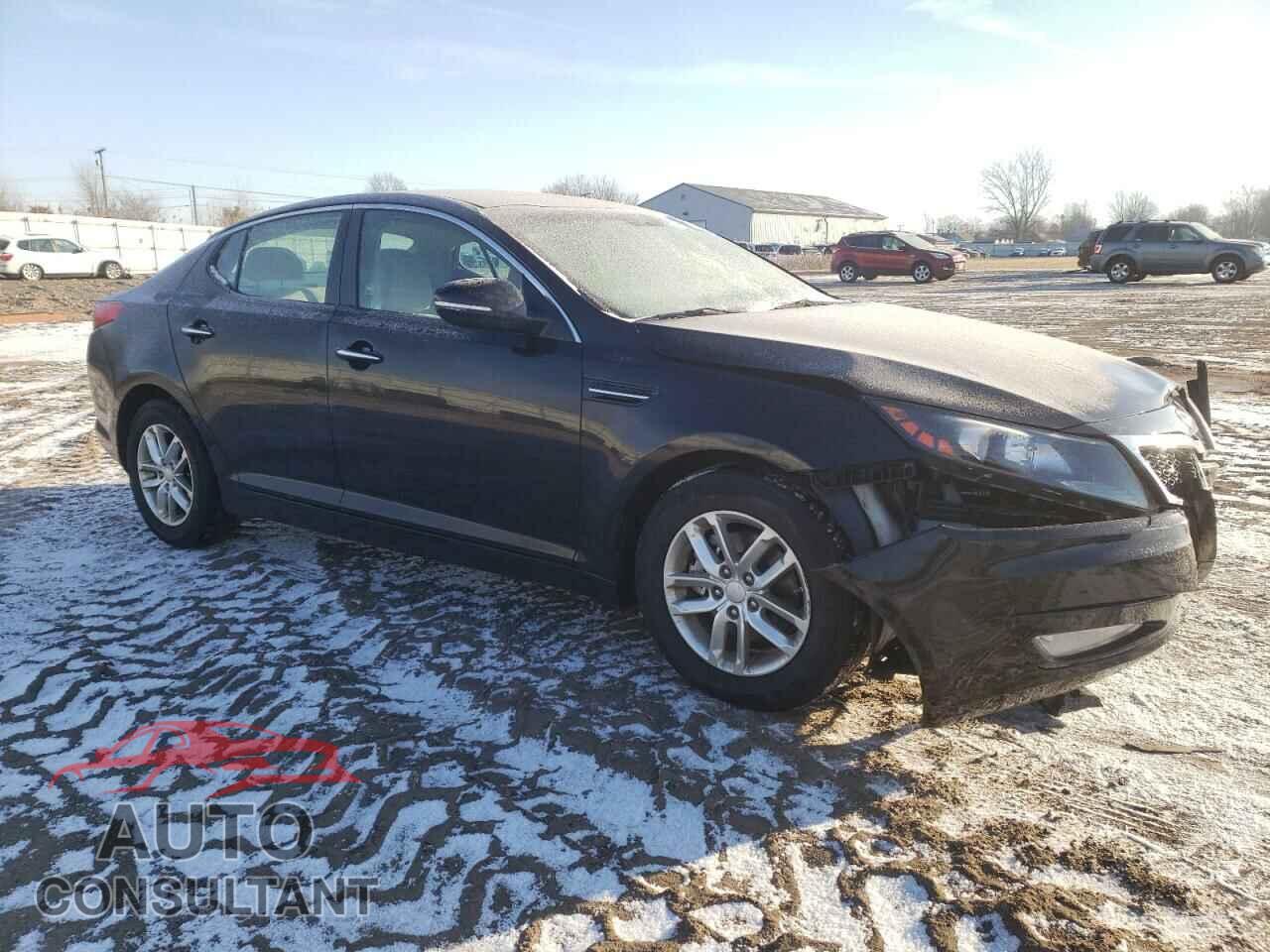 KIA OPTIMA 2013 - KNAGM4A77D5301103
