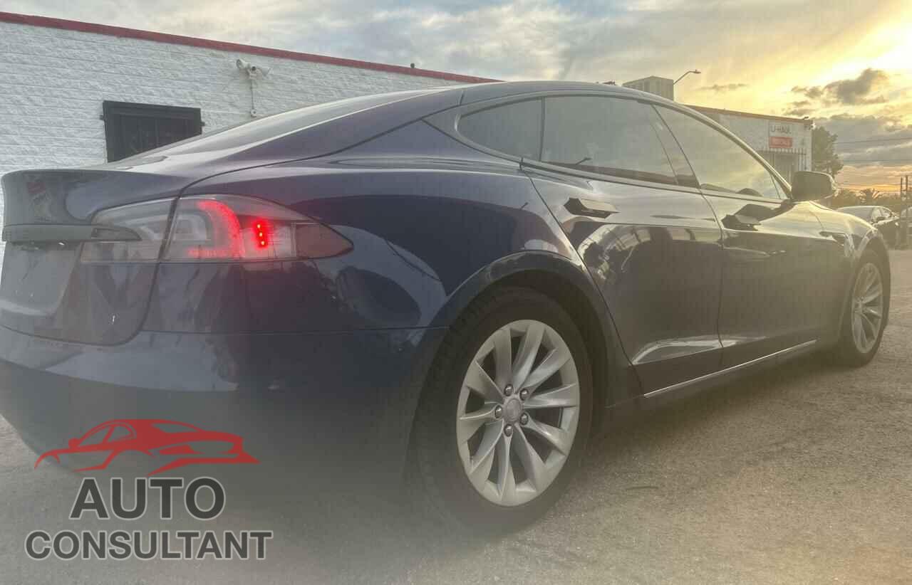 TESLA MODEL S 2018 - 5YJSA1E27JF287796