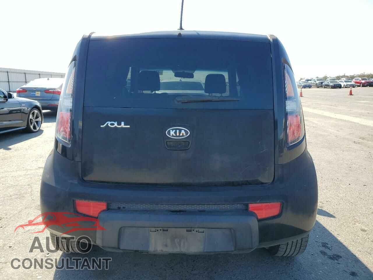KIA SOUL 2011 - KNDJT2A2XB7328043