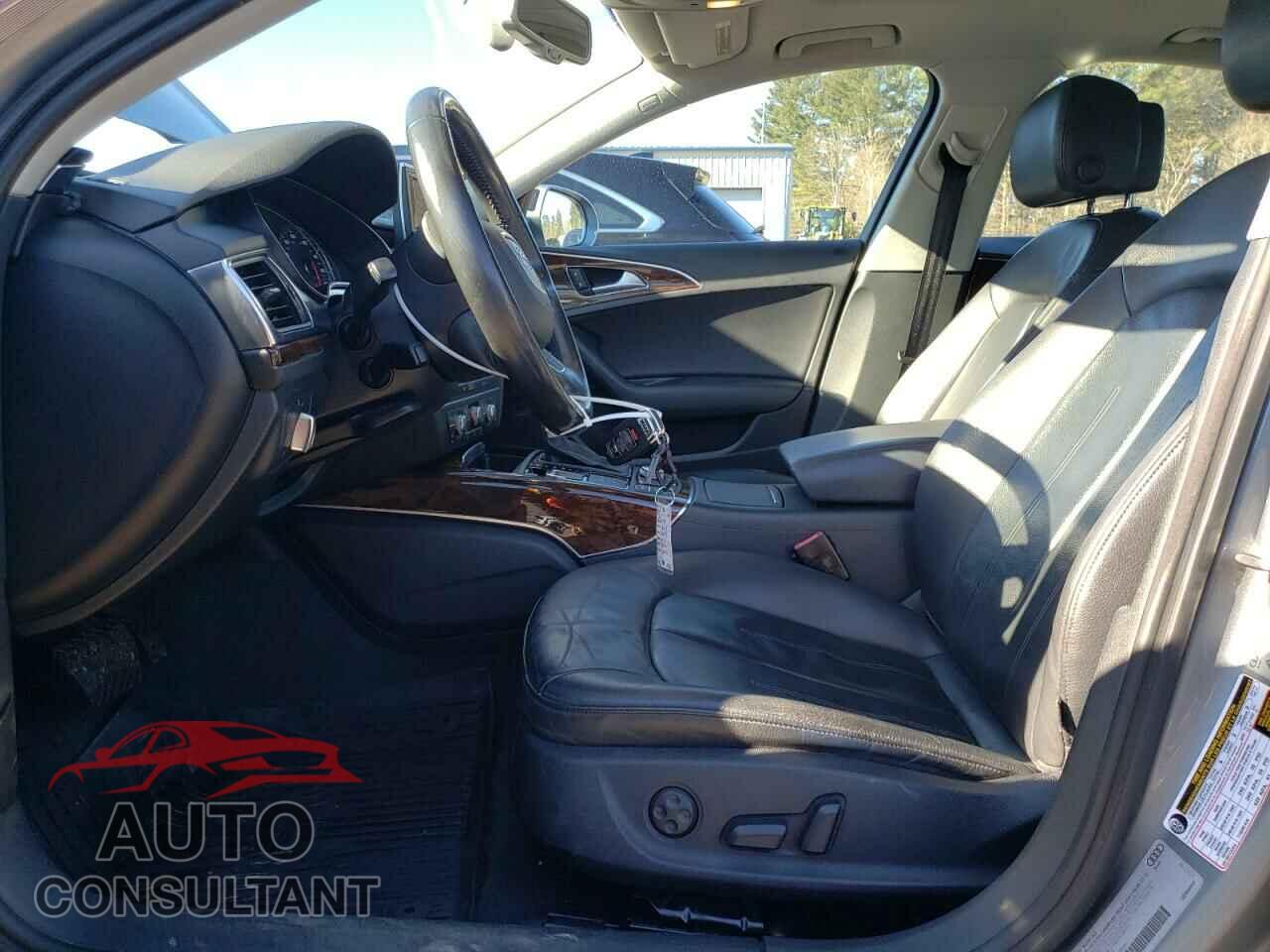 AUDI A6 2013 - WAUGFAFC2DN068696