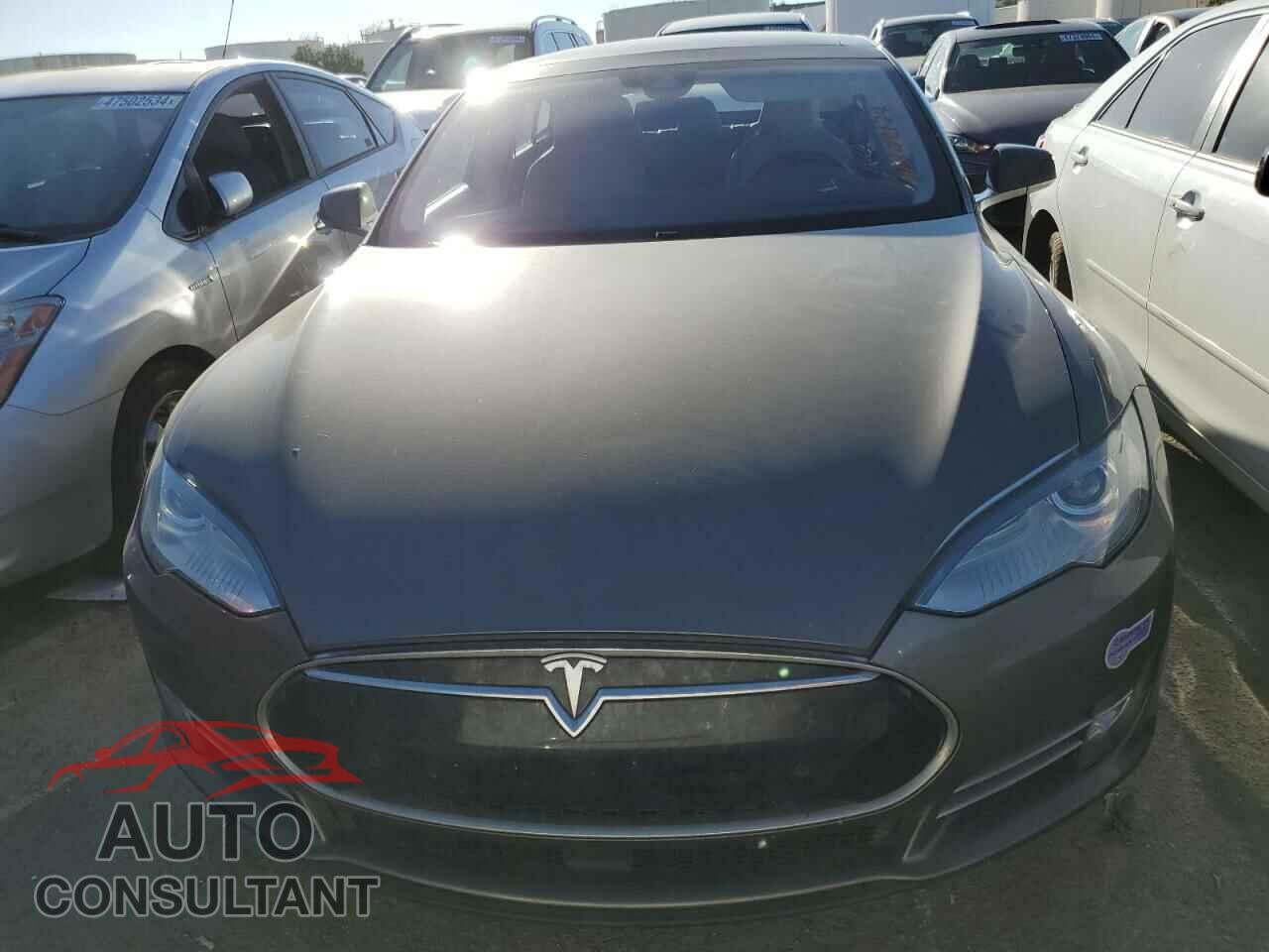 TESLA MODEL S 2016 - 5YJSA1E20GF129471