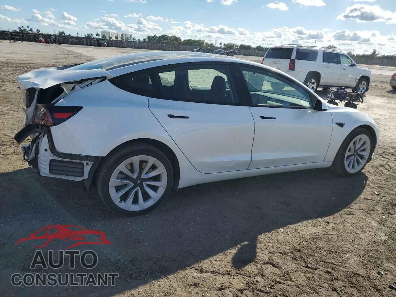 TESLA MODEL 3 2023 - 5YJ3E1EA9PF647417