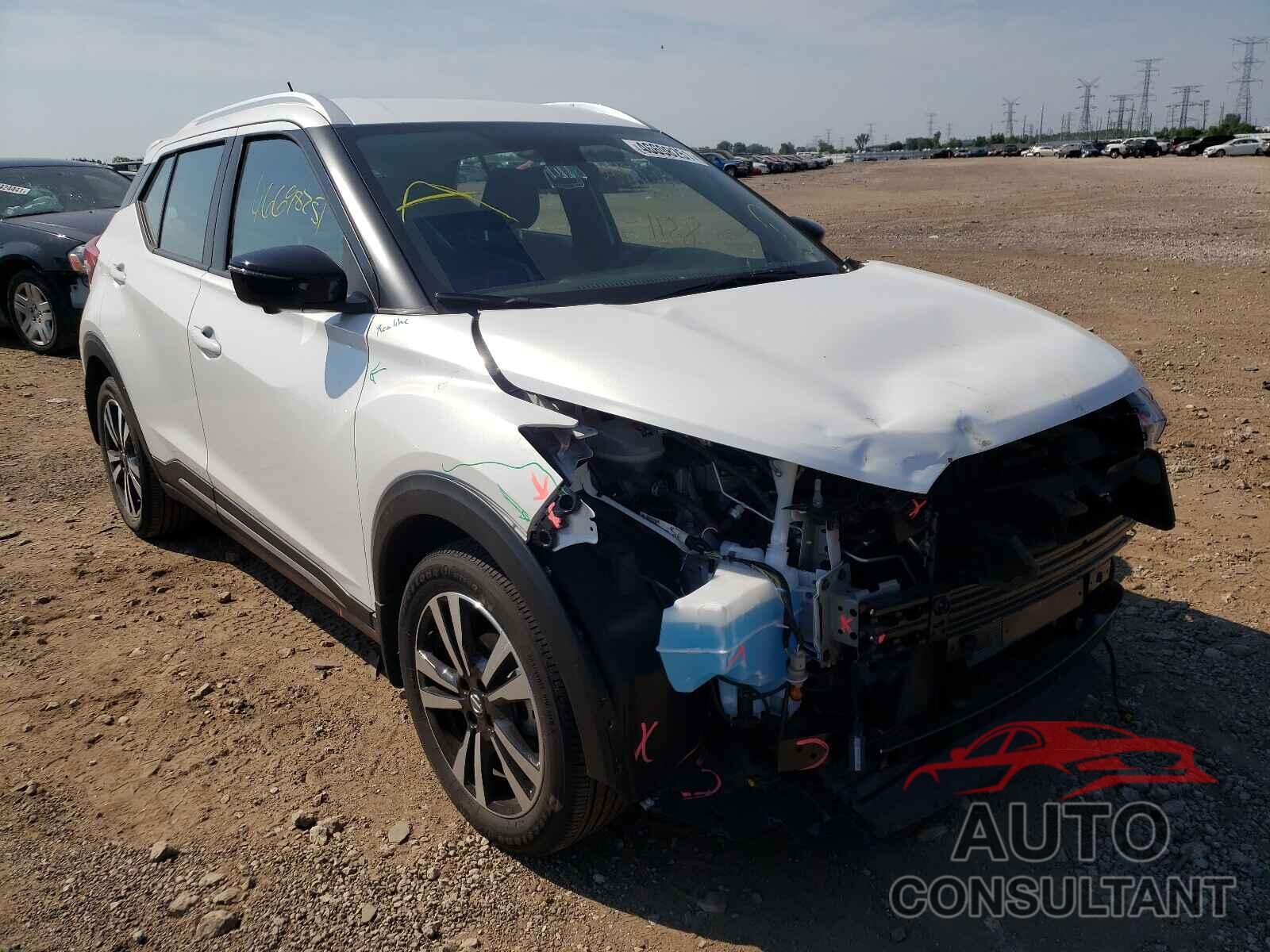 NISSAN KICKS 2018 - 3N1CP5CU1JL539805