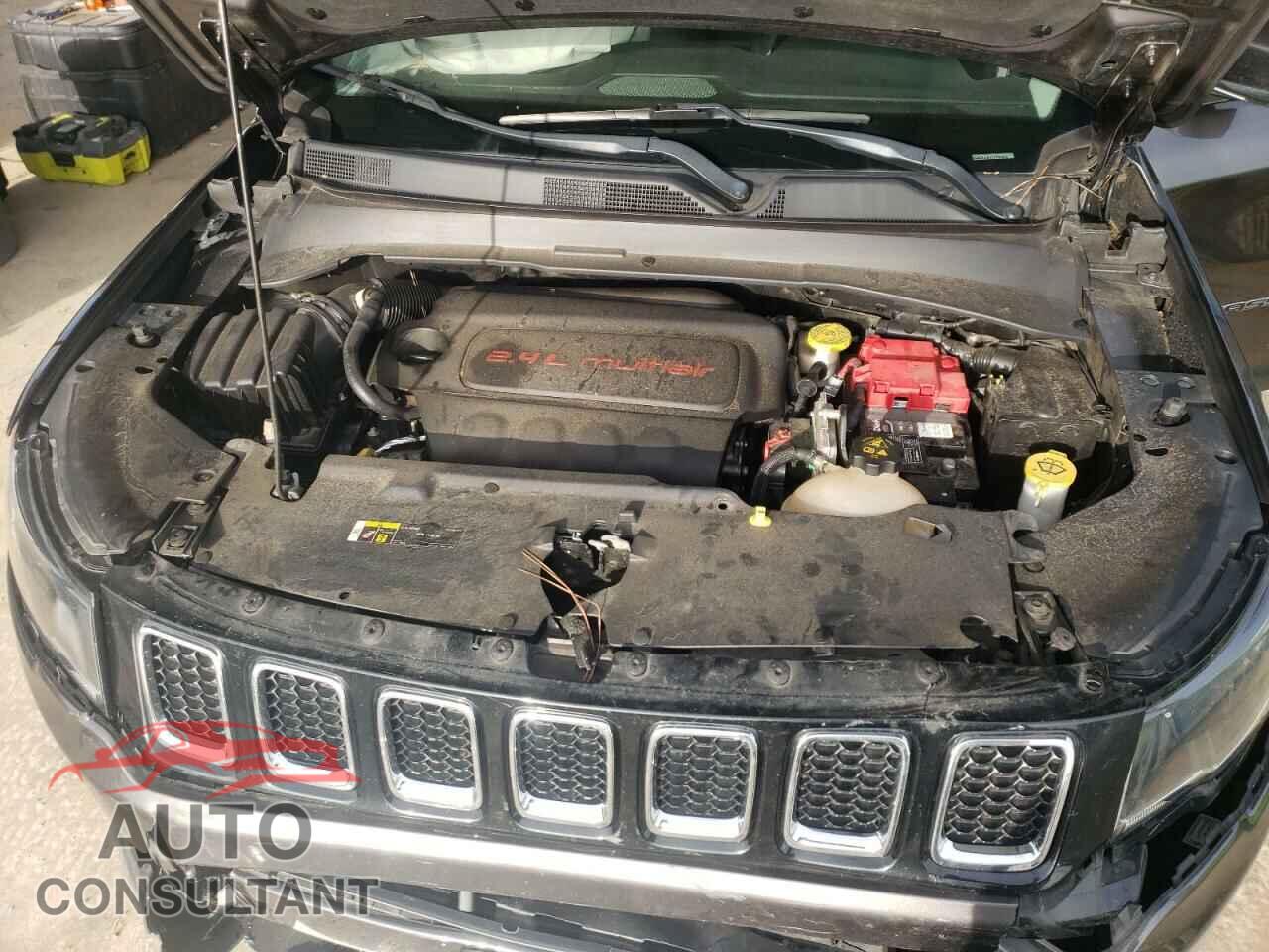 JEEP COMPASS 2020 - 3C4NJCCB1LT205626