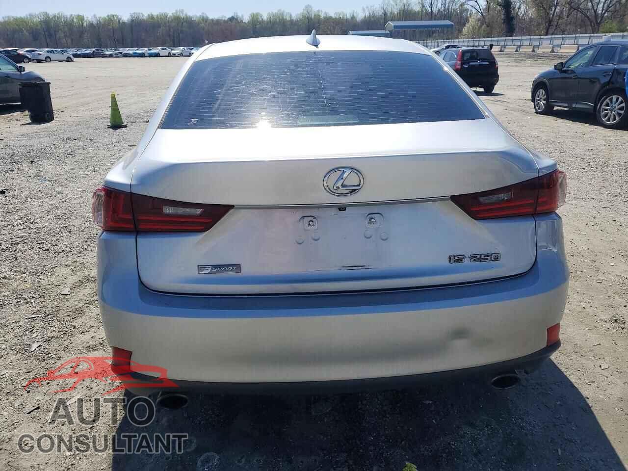 LEXUS IS 2014 - JTHBF1D22E5025158