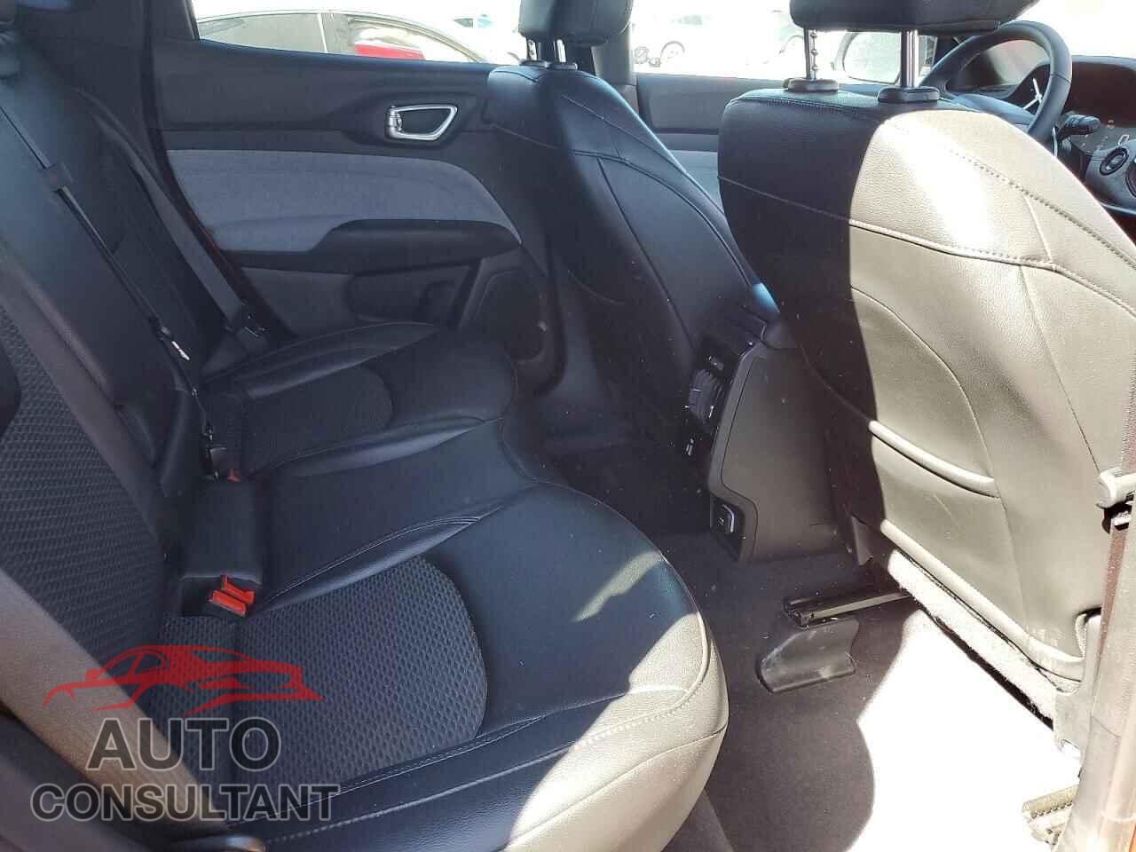 JEEP COMPASS 2025 - 3C4NJDBN5ST547628