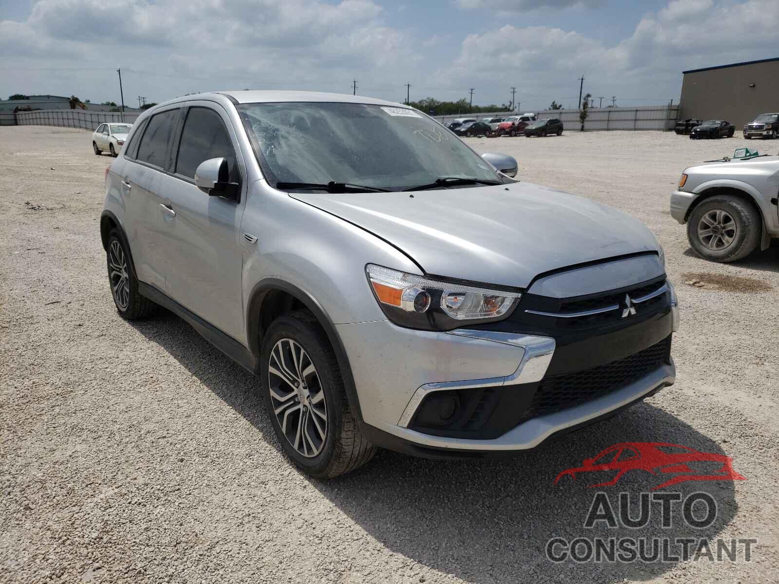 MITSUBISHI OUTLANDER 2018 - JA4AP3AU6JZ008775