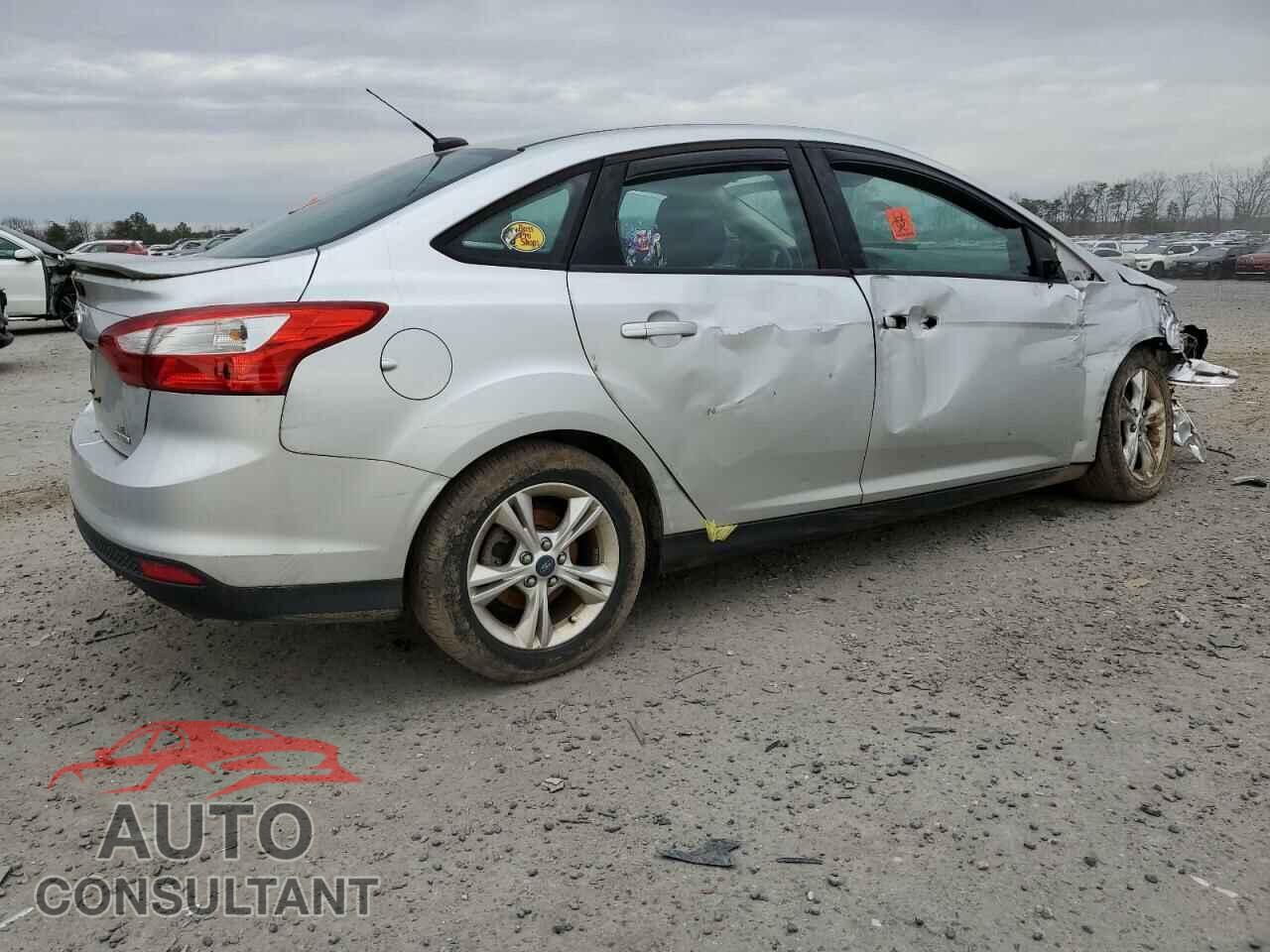 FORD FOCUS 2012 - 1FAHP3F28CL445328