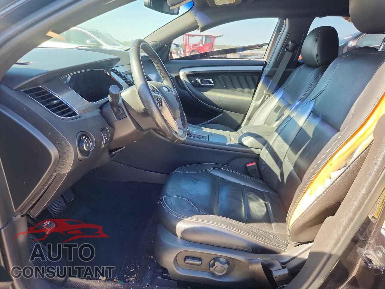 FORD TAURUS 2015 - 1FAHP2E87FG148533
