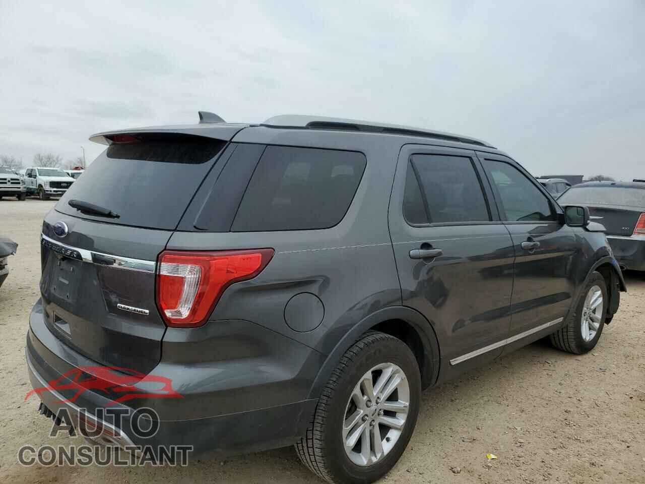 FORD EXPLORER 2016 - 1FM5K7D82GGA25018